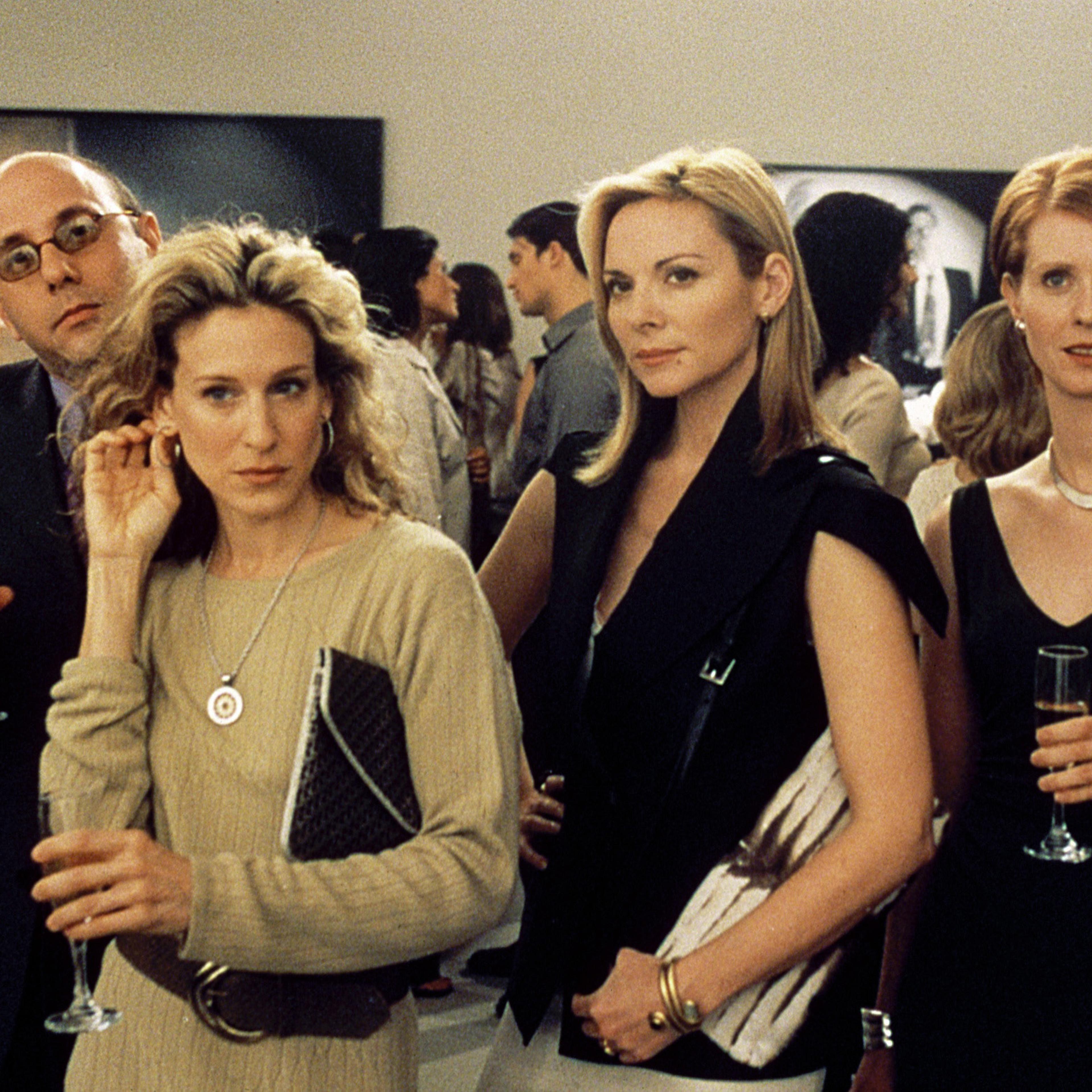 Kim Cattrall, center, alongside Willie Garson, Cynthia Nixon, and Sarah Jessica Parker in Sex and the City, Season 3, Episode "Boy Girl Boy Girl."