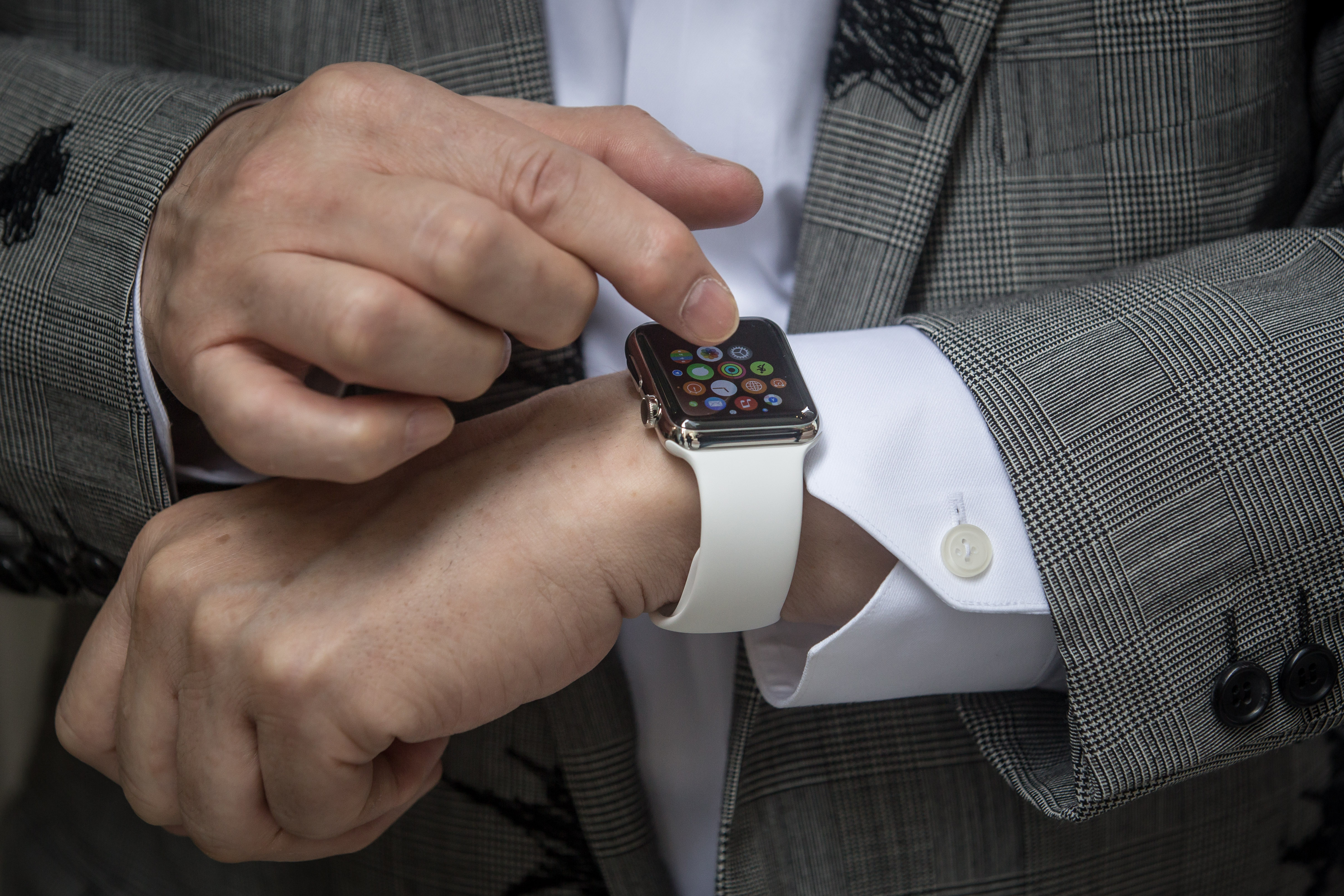 Apple Watch Goes On Sale At Handful Of Boutiques Around The World