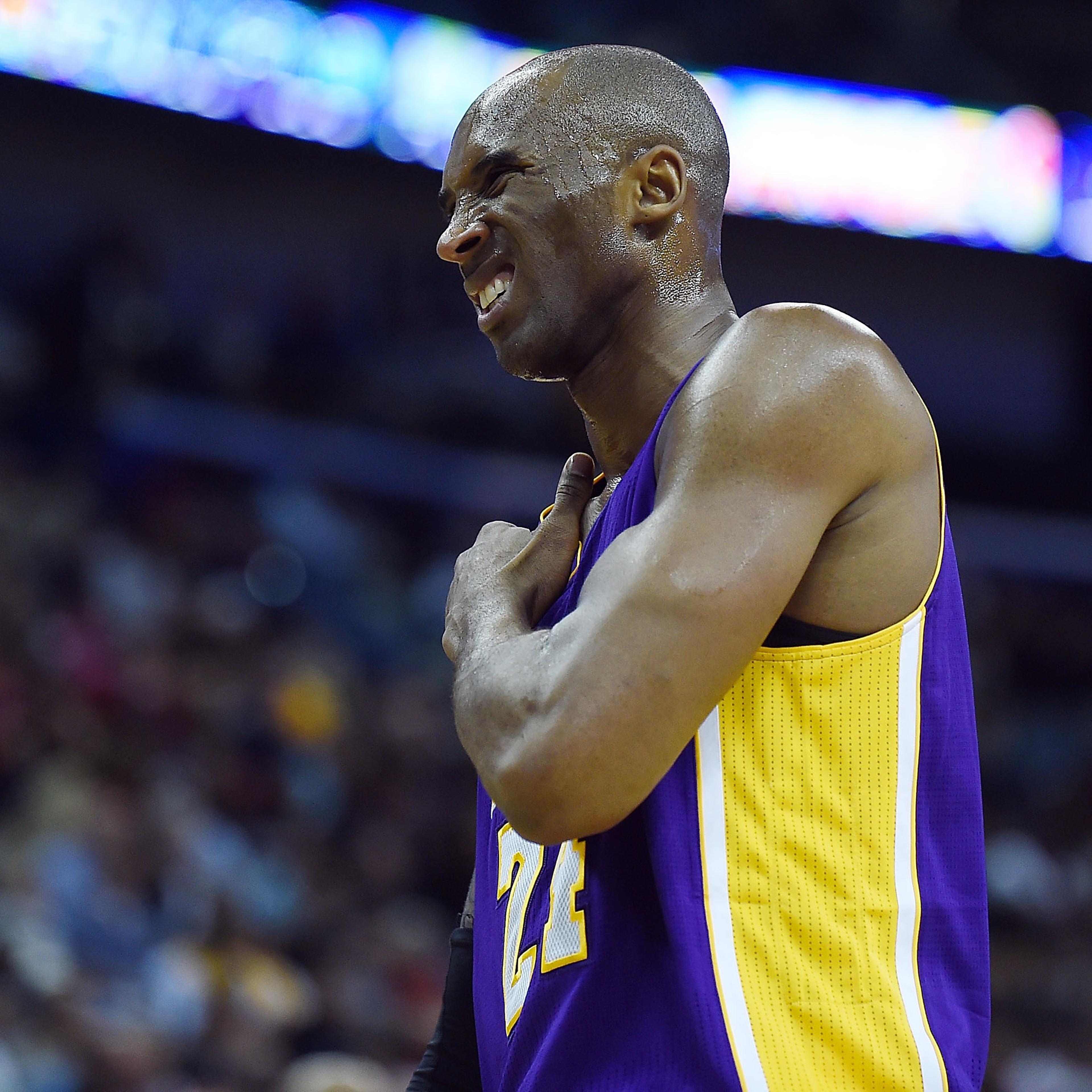 at the Smoothie King Center on January 21, 2015 in New Orleans, Louisiana. NOTE TO USER: User expressly acknowledges and agrees that, by downloading and or using this photograph, User is consenting to the terms and conditions of the Getty Images License