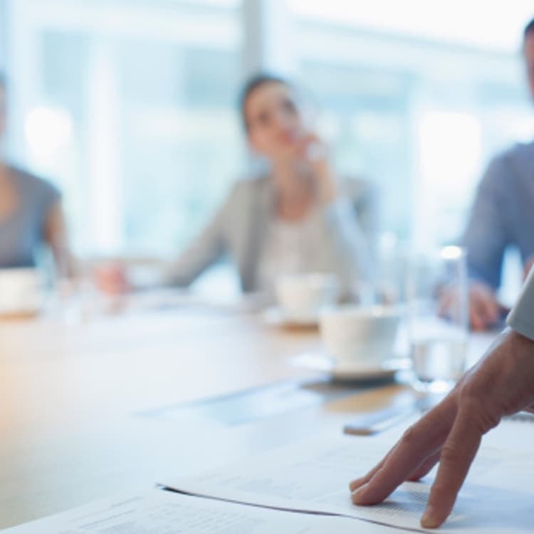 businessman-talking-meeting