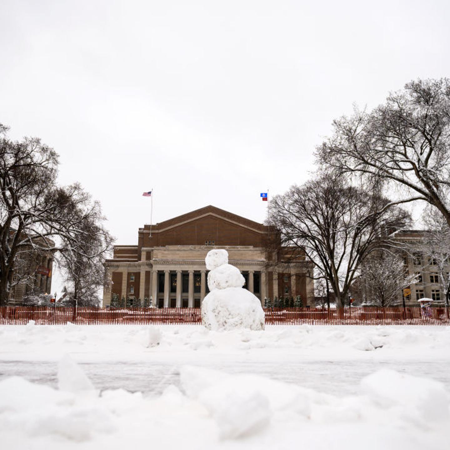 Midwest Gets Slammed By Powerful Spring Snowstorm