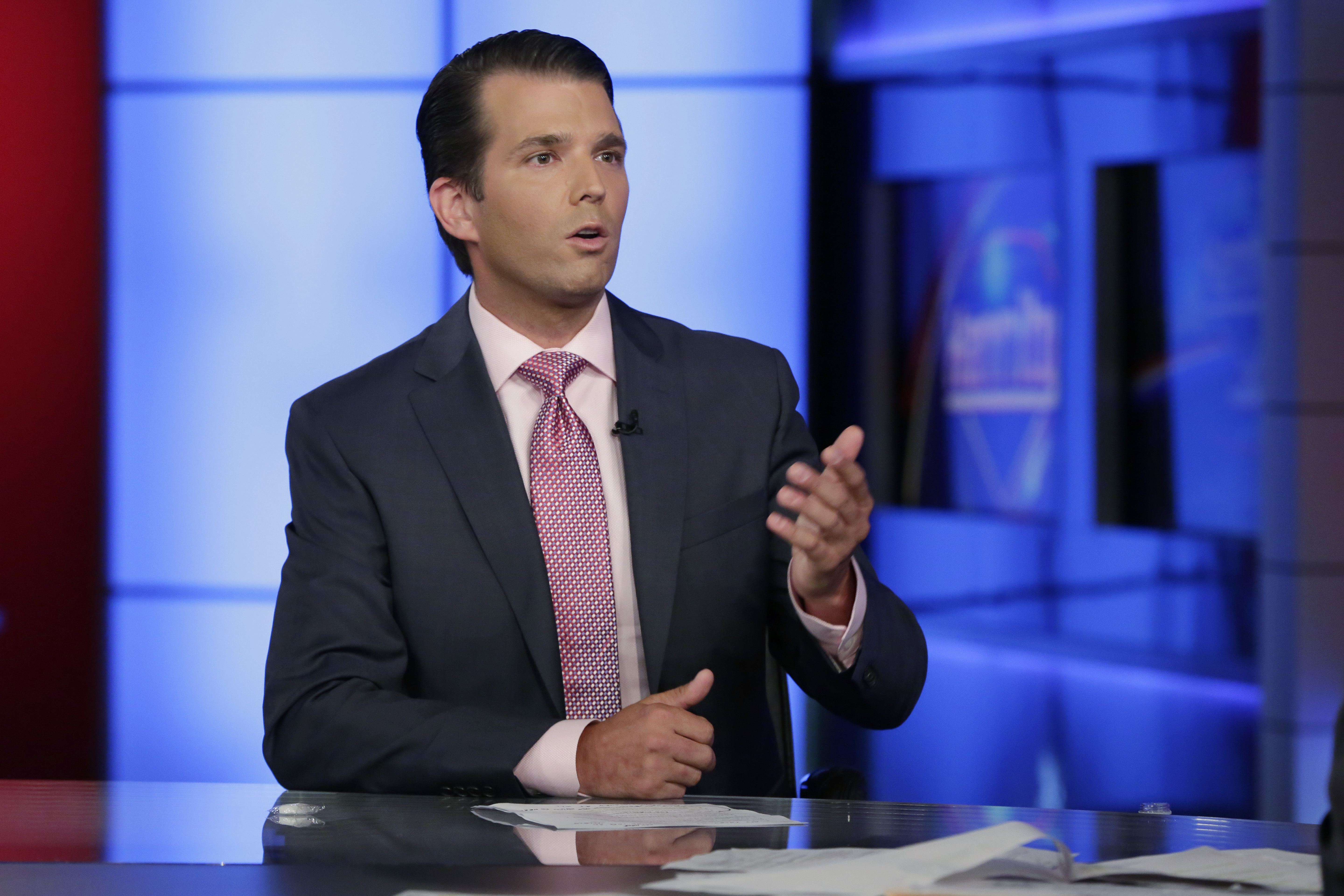 Donald Trump Jr., Sean Hannity