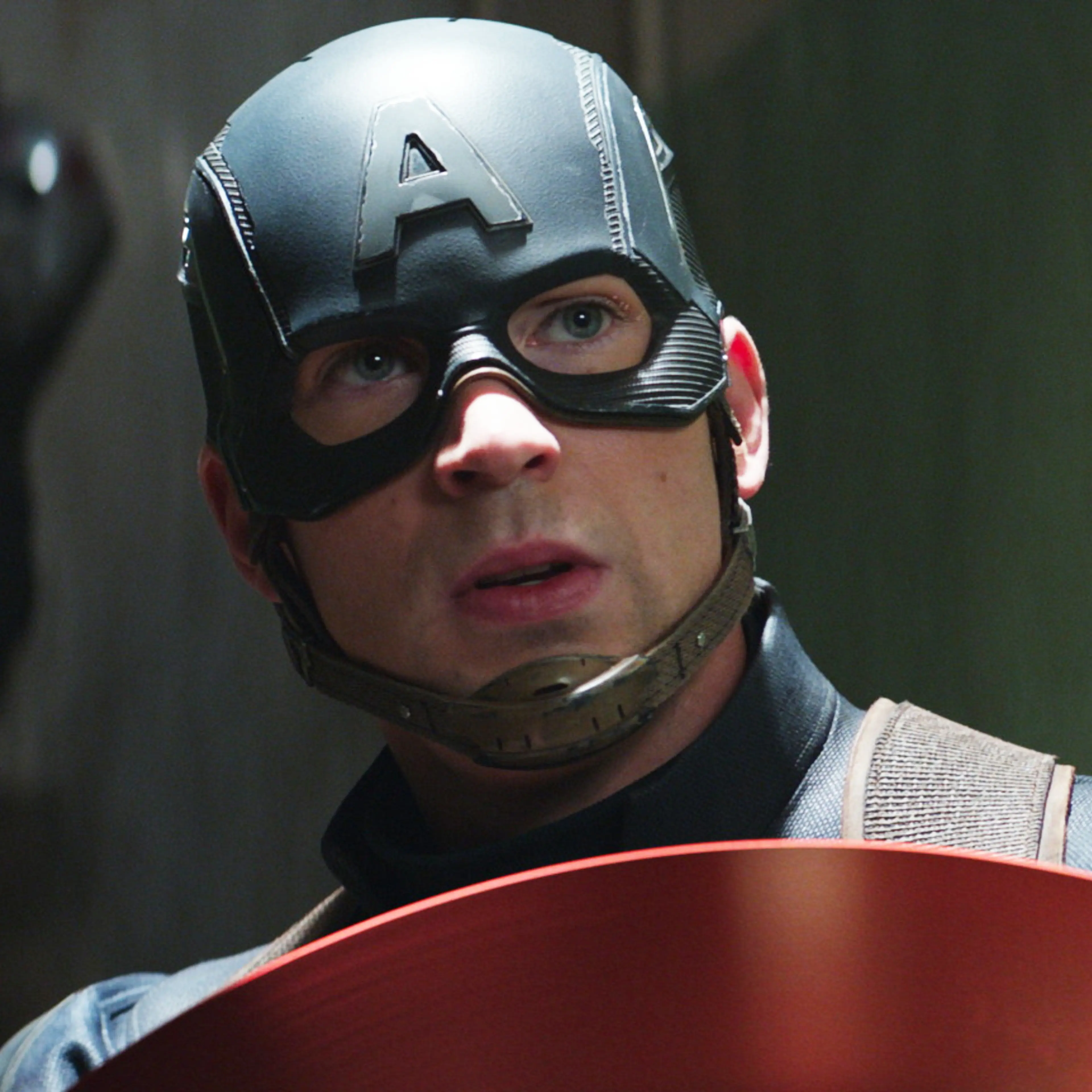 Chris Evans in Captain America: Civil War.