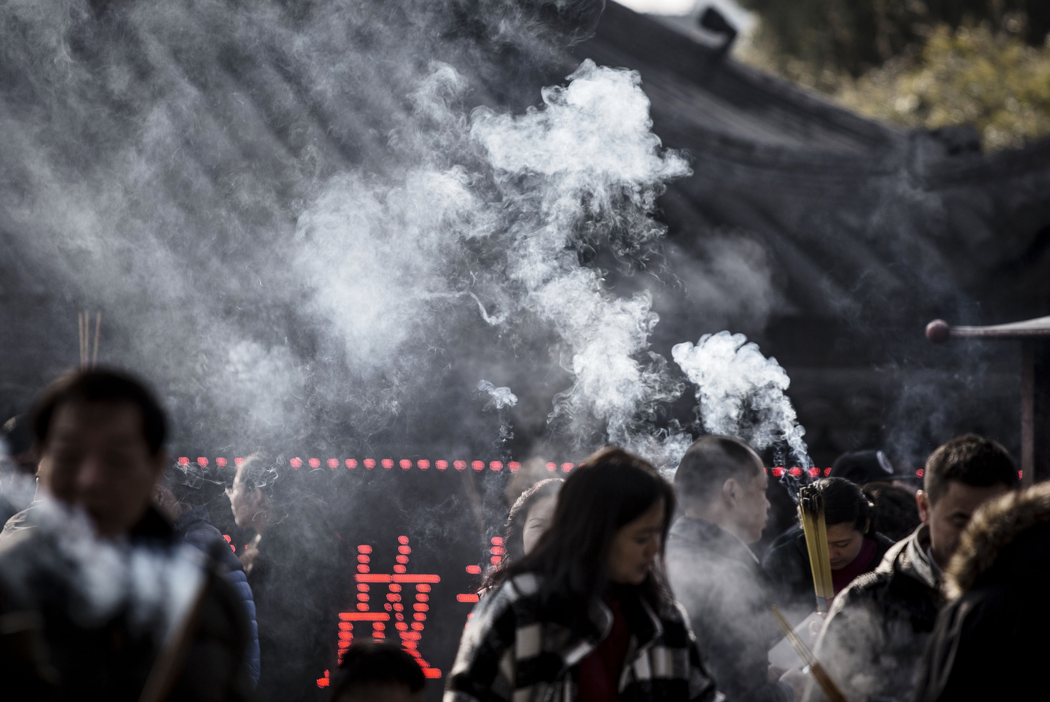 General Economy As Asian Stocks Extend World Rout