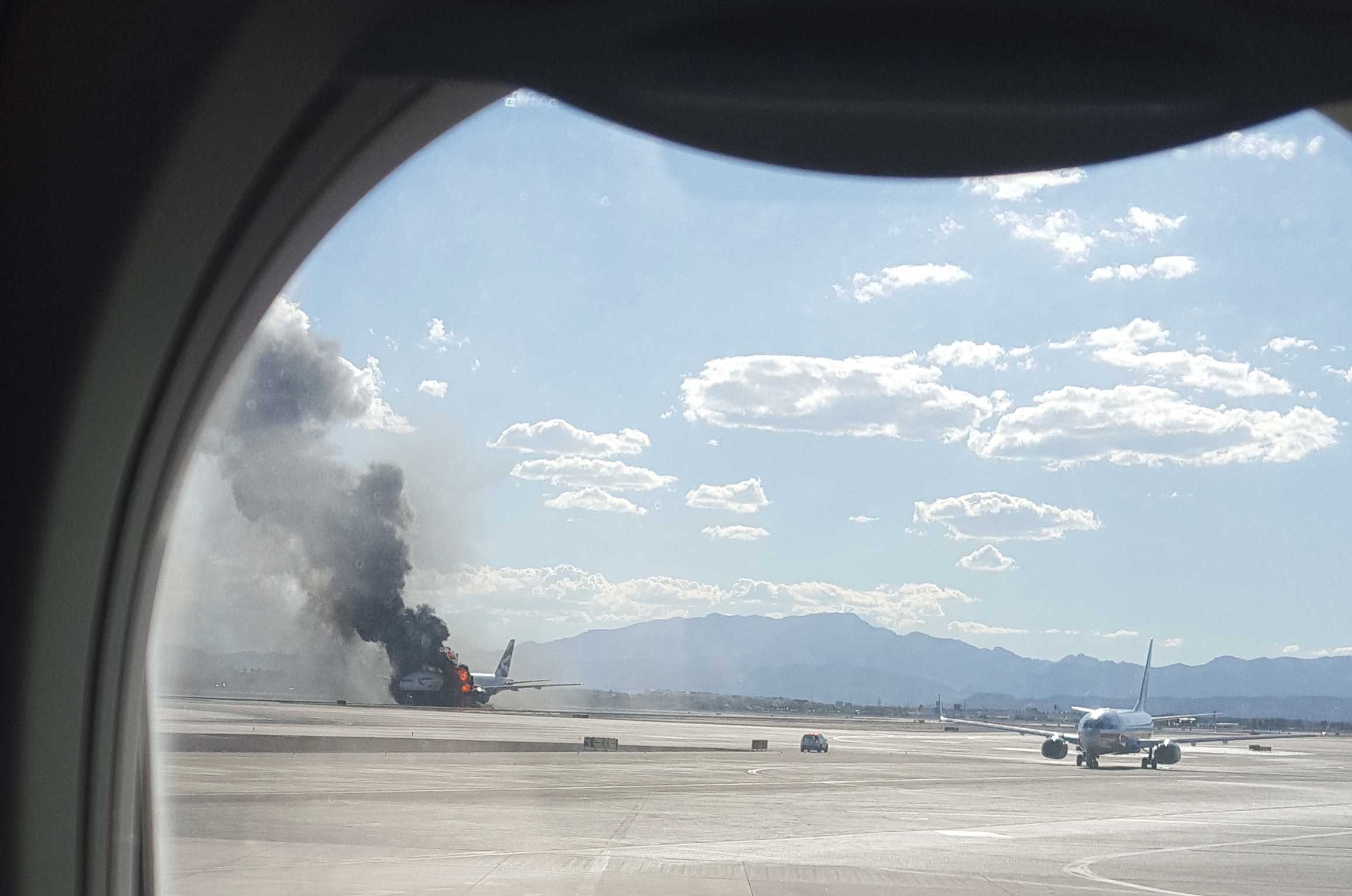 plane fire las vegas airport