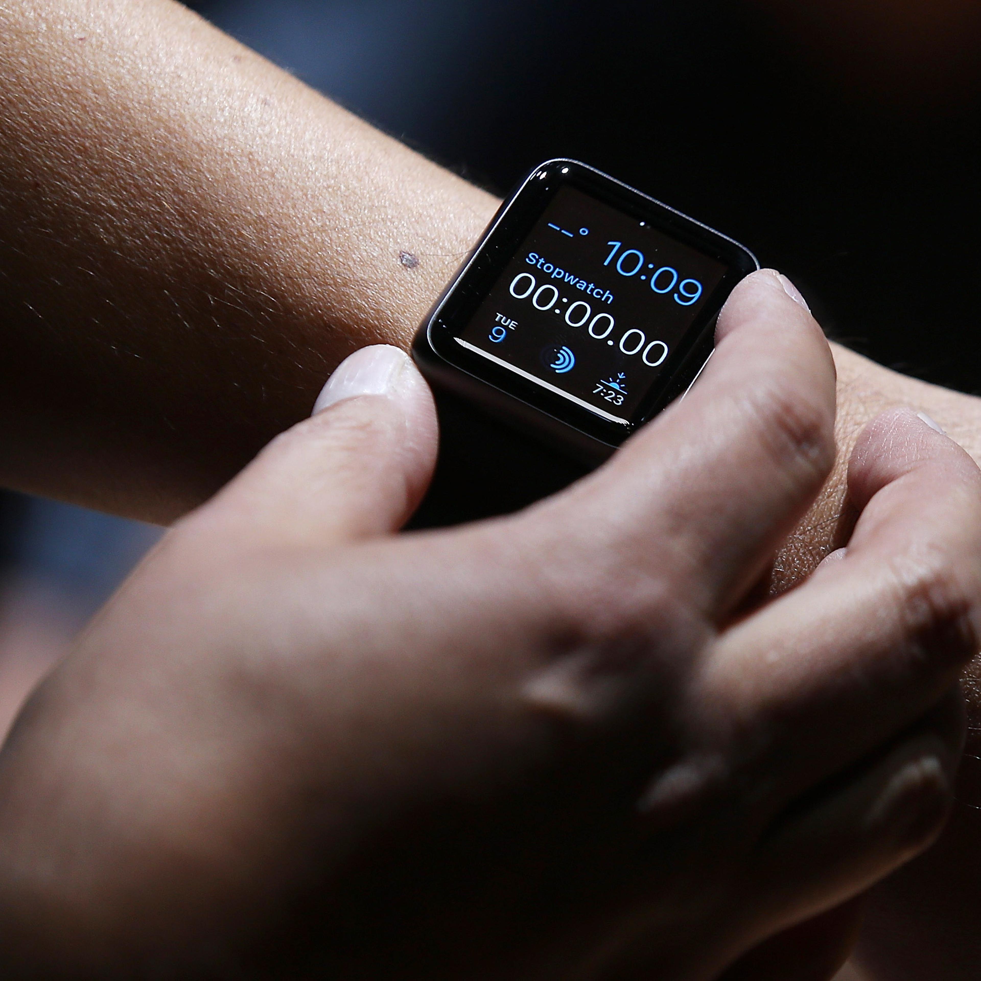 Apple Unveils iPhone 6