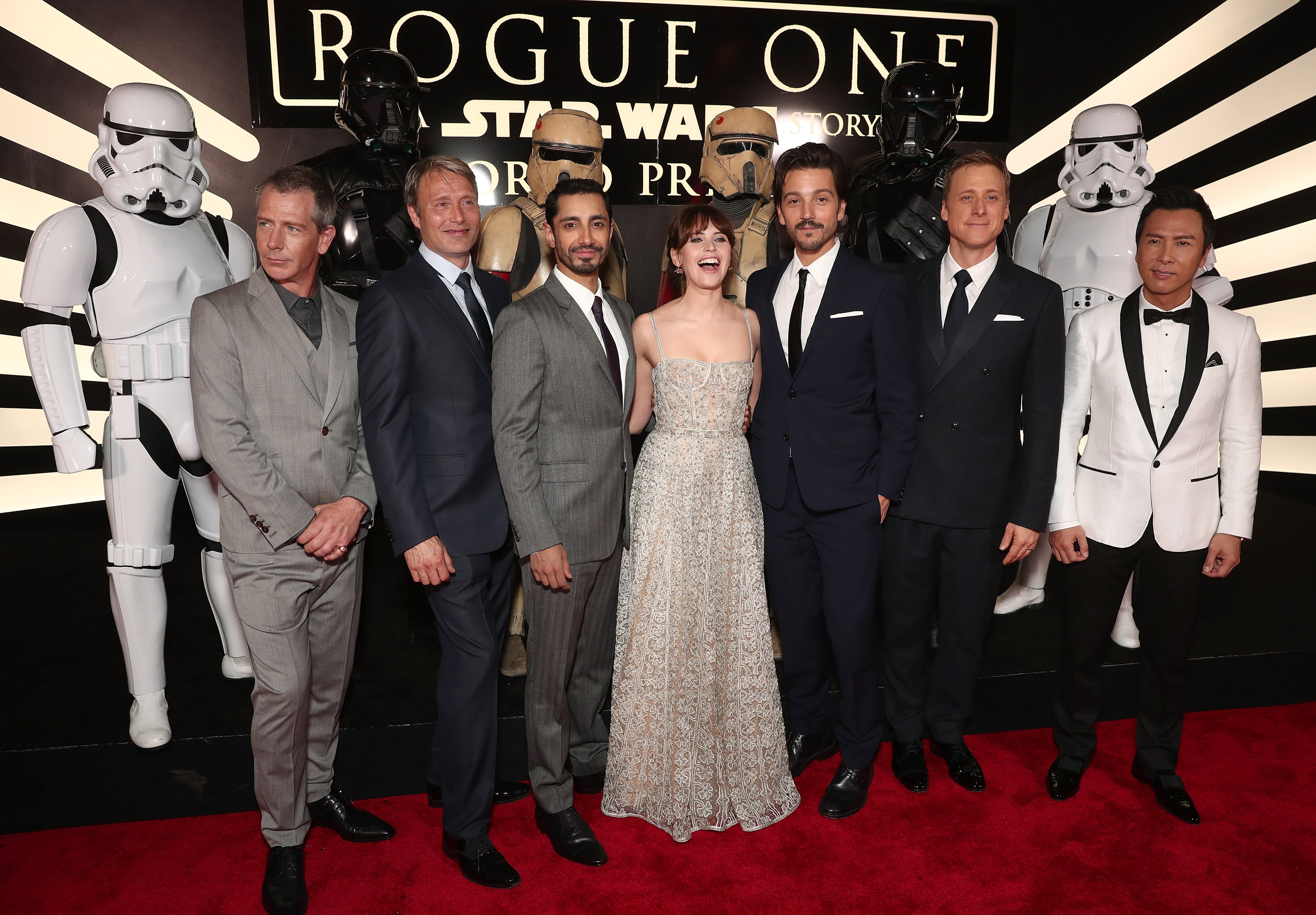 Premiere Of Walt Disney Pictures And Lucasfilm's "Rogue One: A Star Wars Story" - Red Carpet