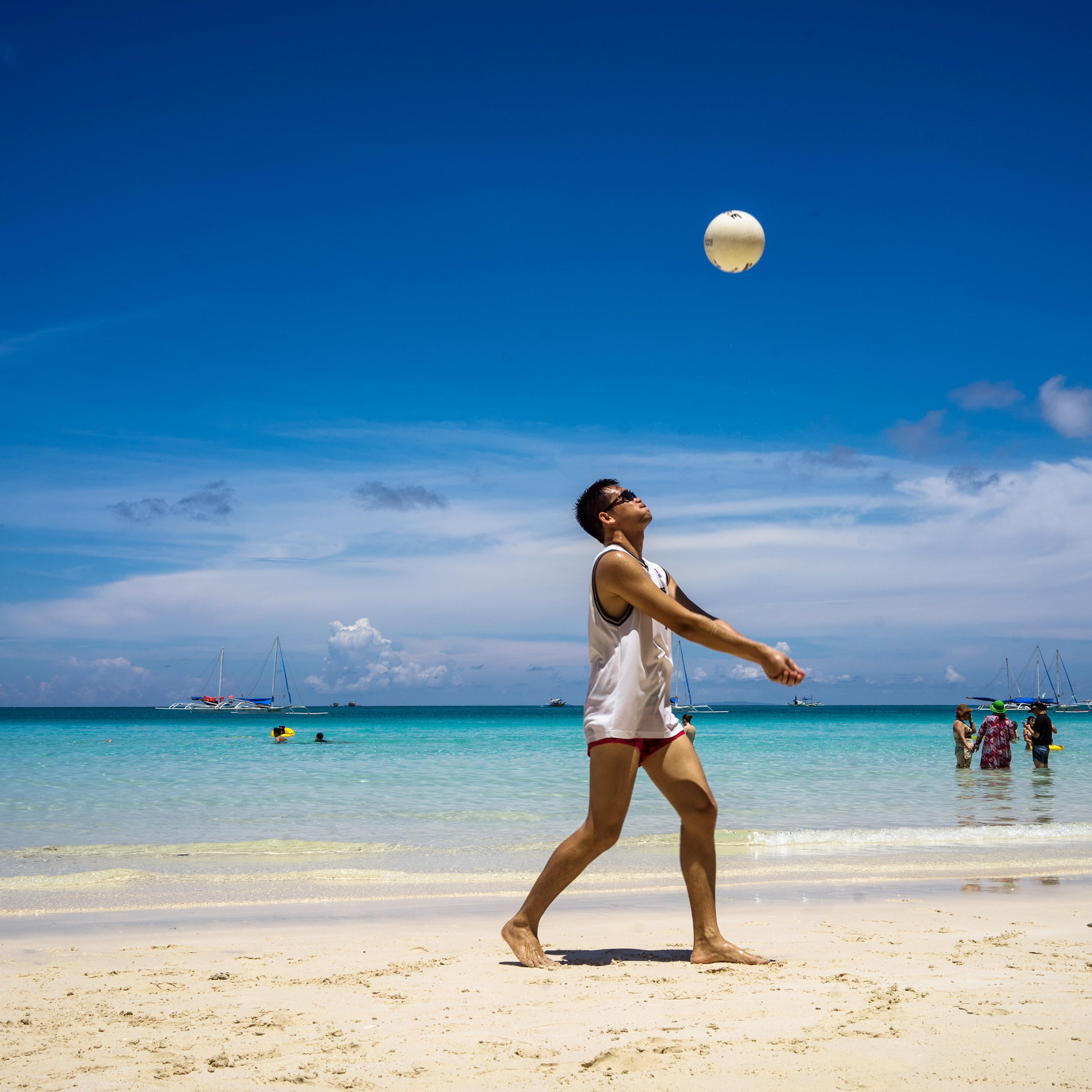 Tourist Economy As The Peso Proves Resilient To Prospect Of Fed Increase