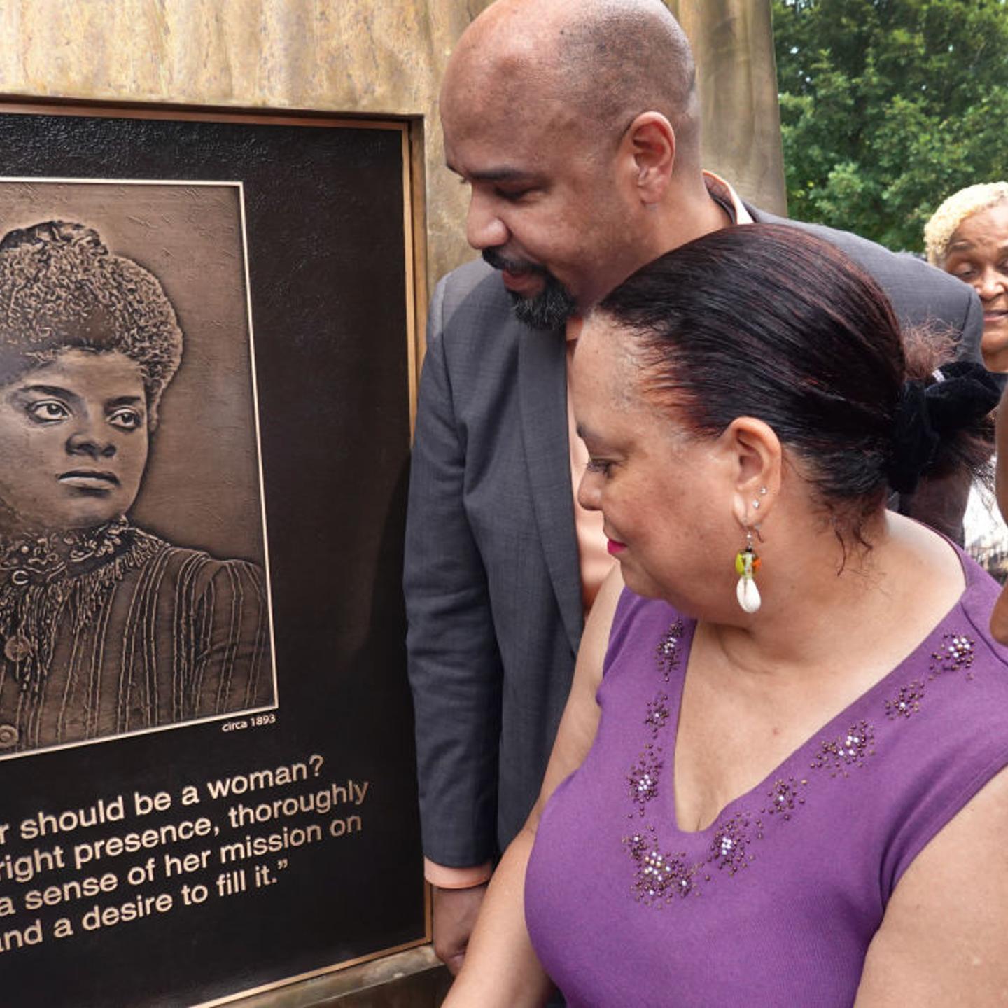 Chicago Unveils Ida B. Wells Monument
