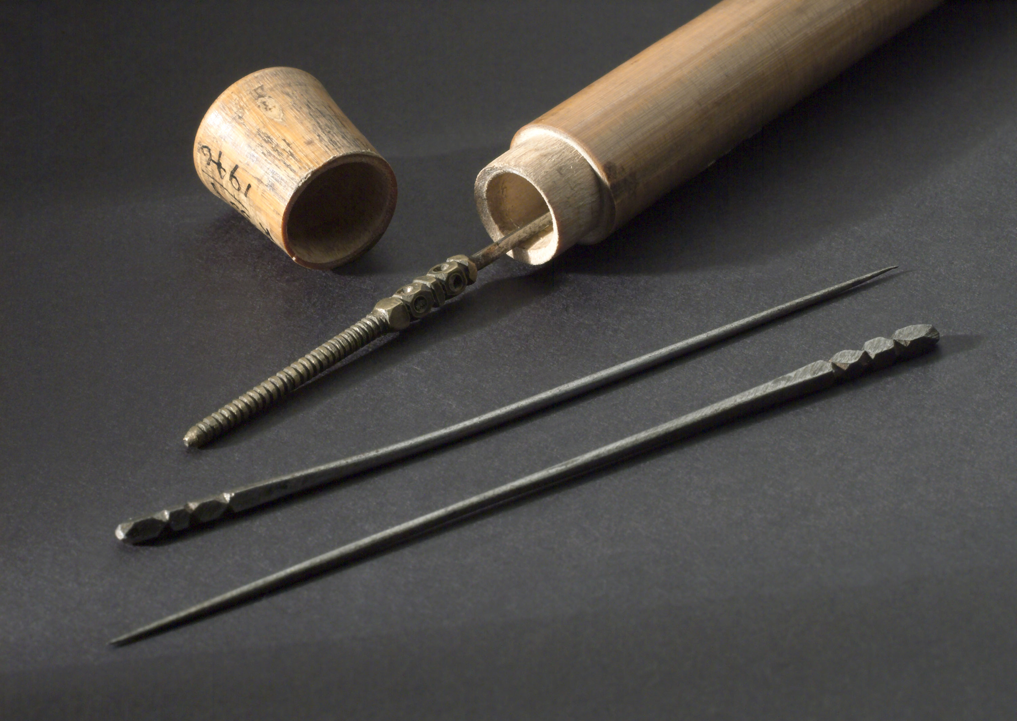 Acupuncture needles