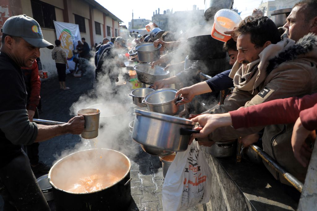 MIDEAST-GAZA-RAFAH-ISRAEL-HAMAS CONFLICT-FOOD RELIEF