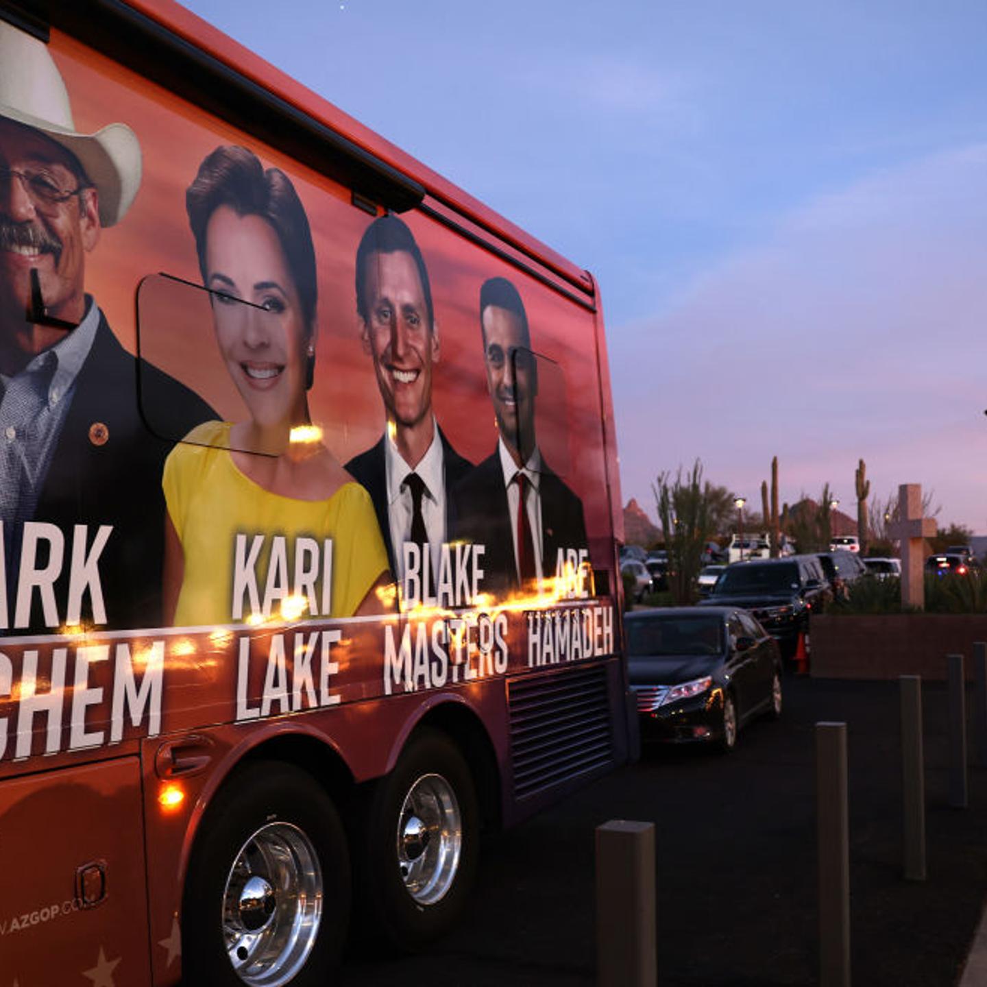 Kari Lake Campaigns Across Arizona Ahead Of Arizona Governor's Election