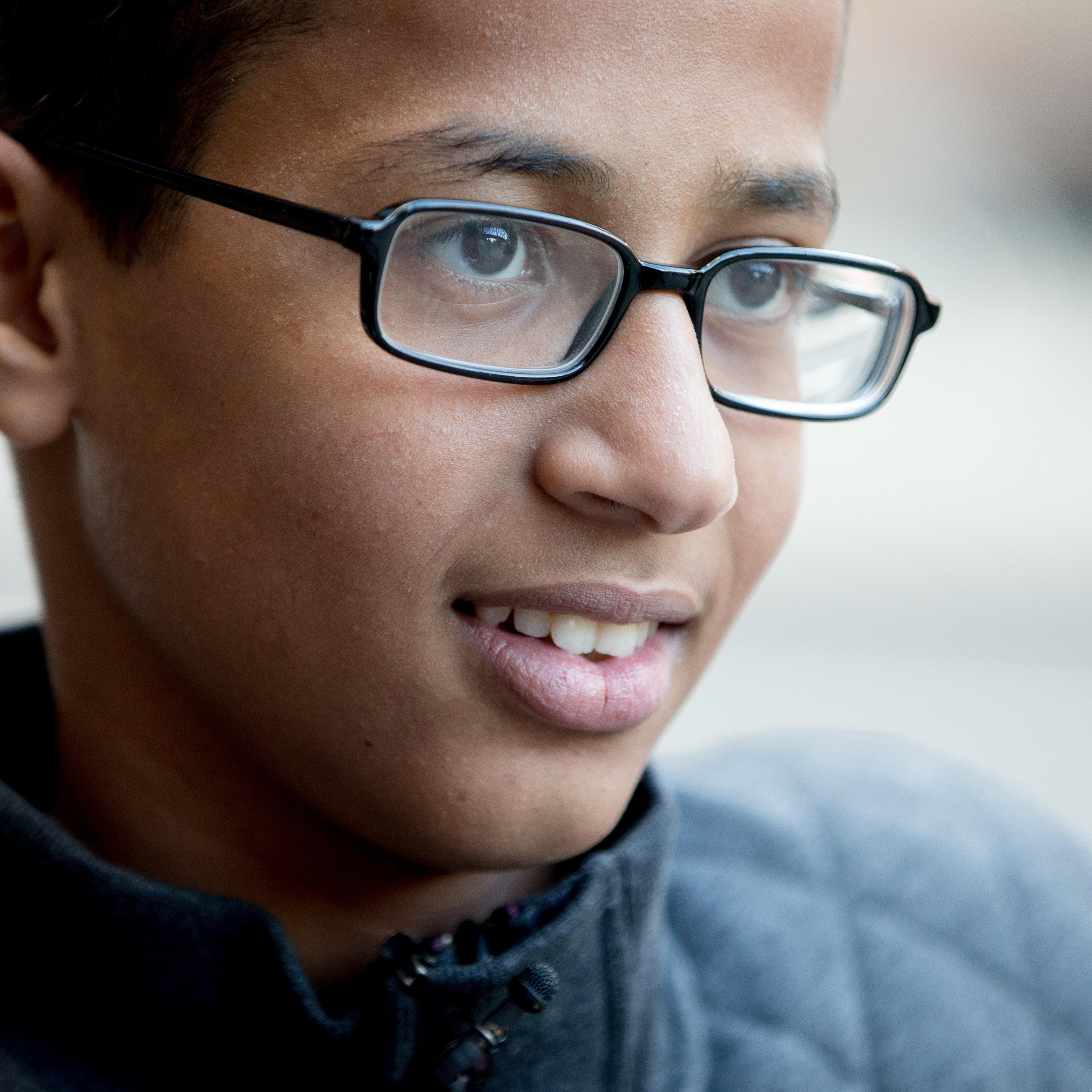 ahmed mohamed clock feds dept of justice investigation .jpg