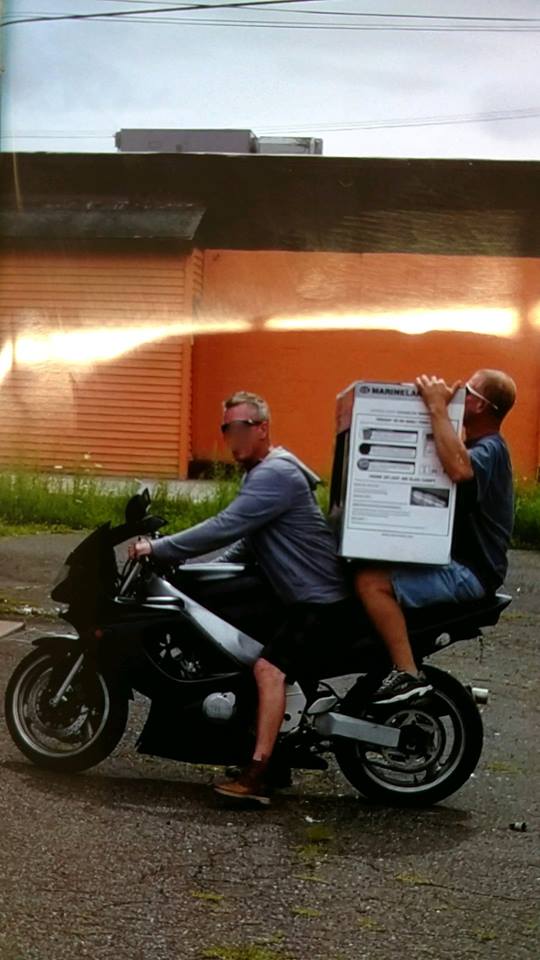 Niles Police Officers chased two men who allegedly stole a fish tank from a Petsmart in Niles, Ohio. 