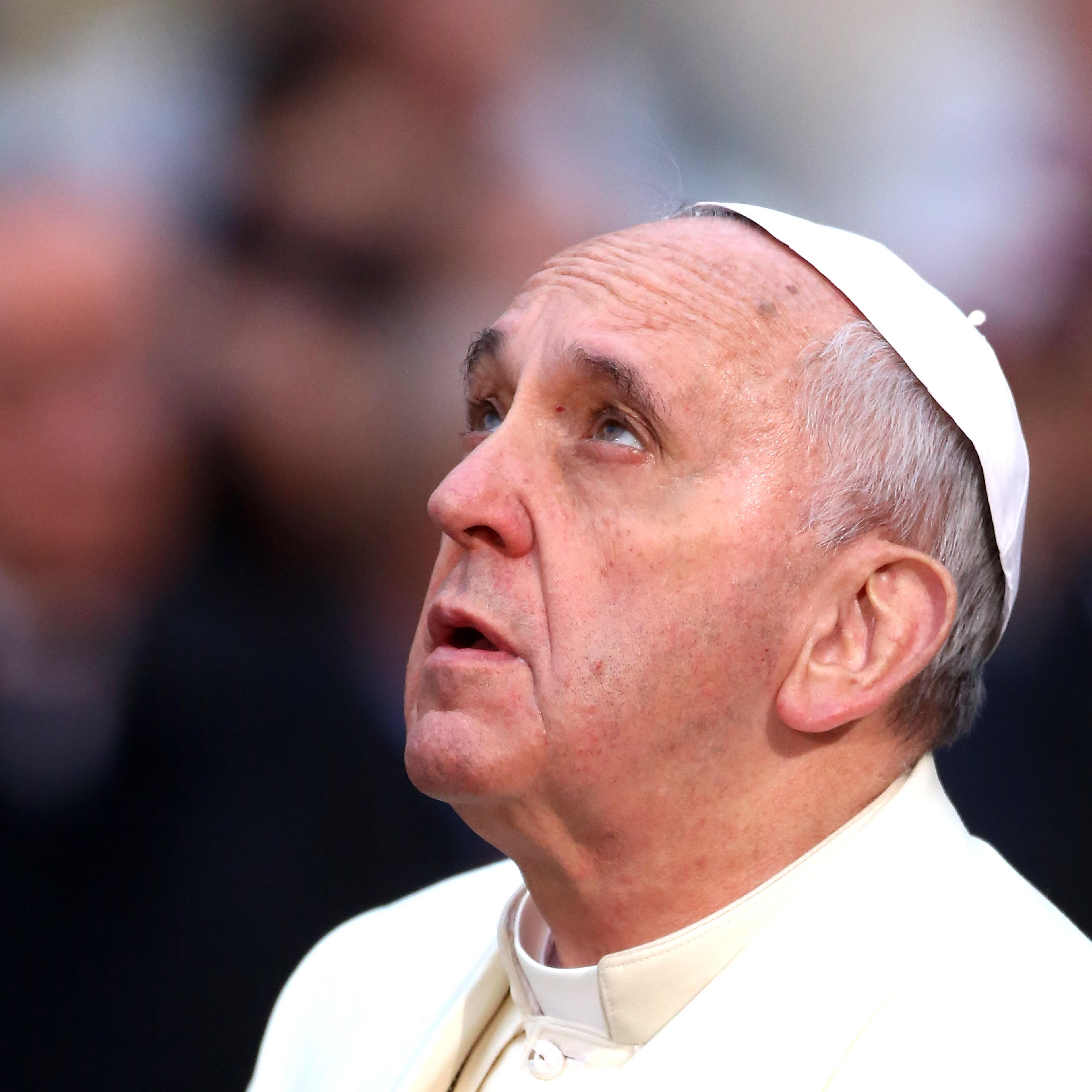 Pope Francis Celebrates Immaculate Conception at Spanish Steps