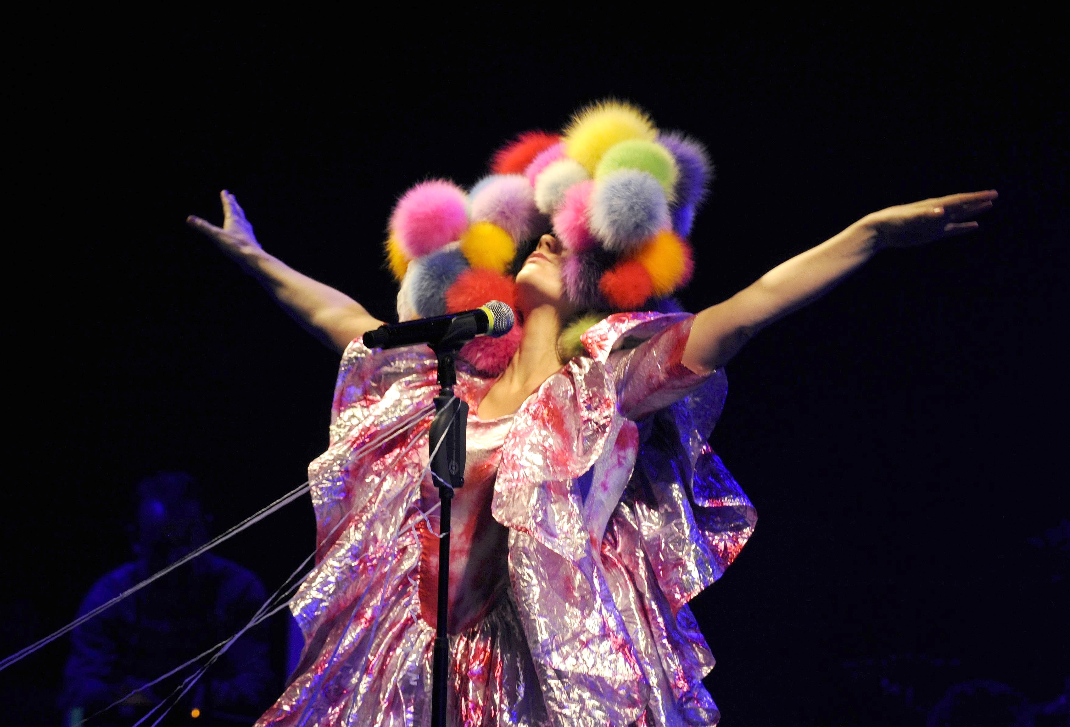 Celebrate Björk’s Birthday With 15 Photos of the Artist