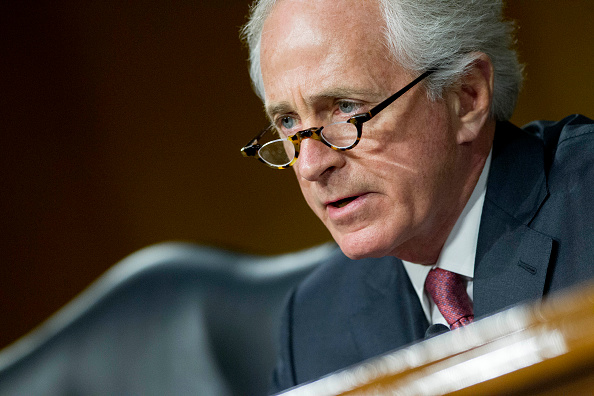Senator Bob Corker questions Janet Yellen, chair of the U.S. Federal Reserve, during a Senate Banking Committee hearing in Washington on Feb. 24, 2015