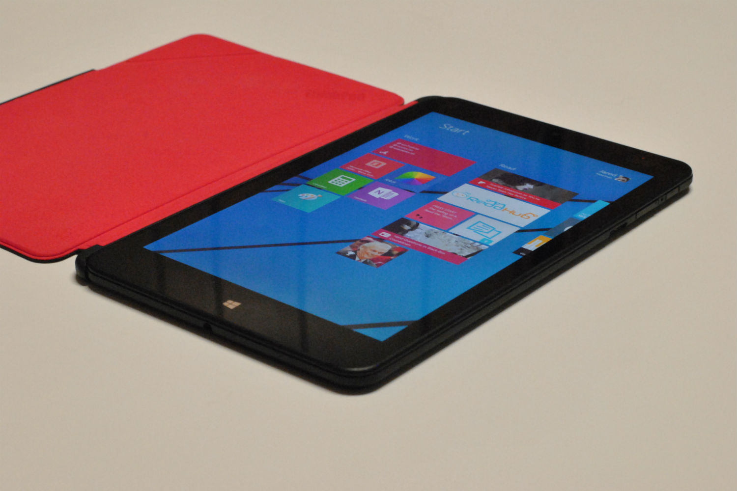 パソコンデスク Pro Windows8 lenovo thinkpad Review: Lenovo ThinkPad 8 Is a Classy Windows Tablet, with Quirks