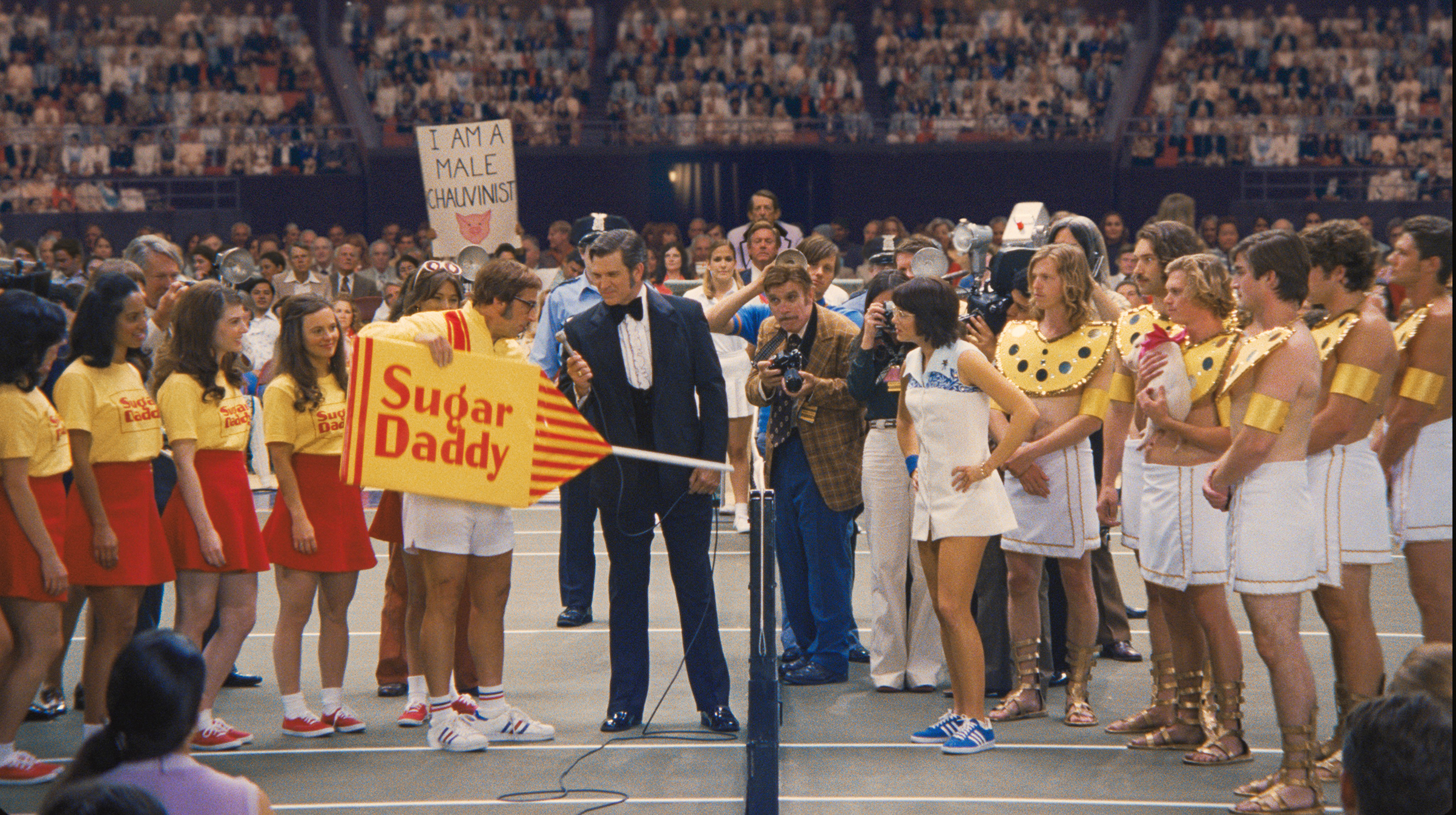 Stone as King, Carell as Riggs: class act vs. chauvinist showboater