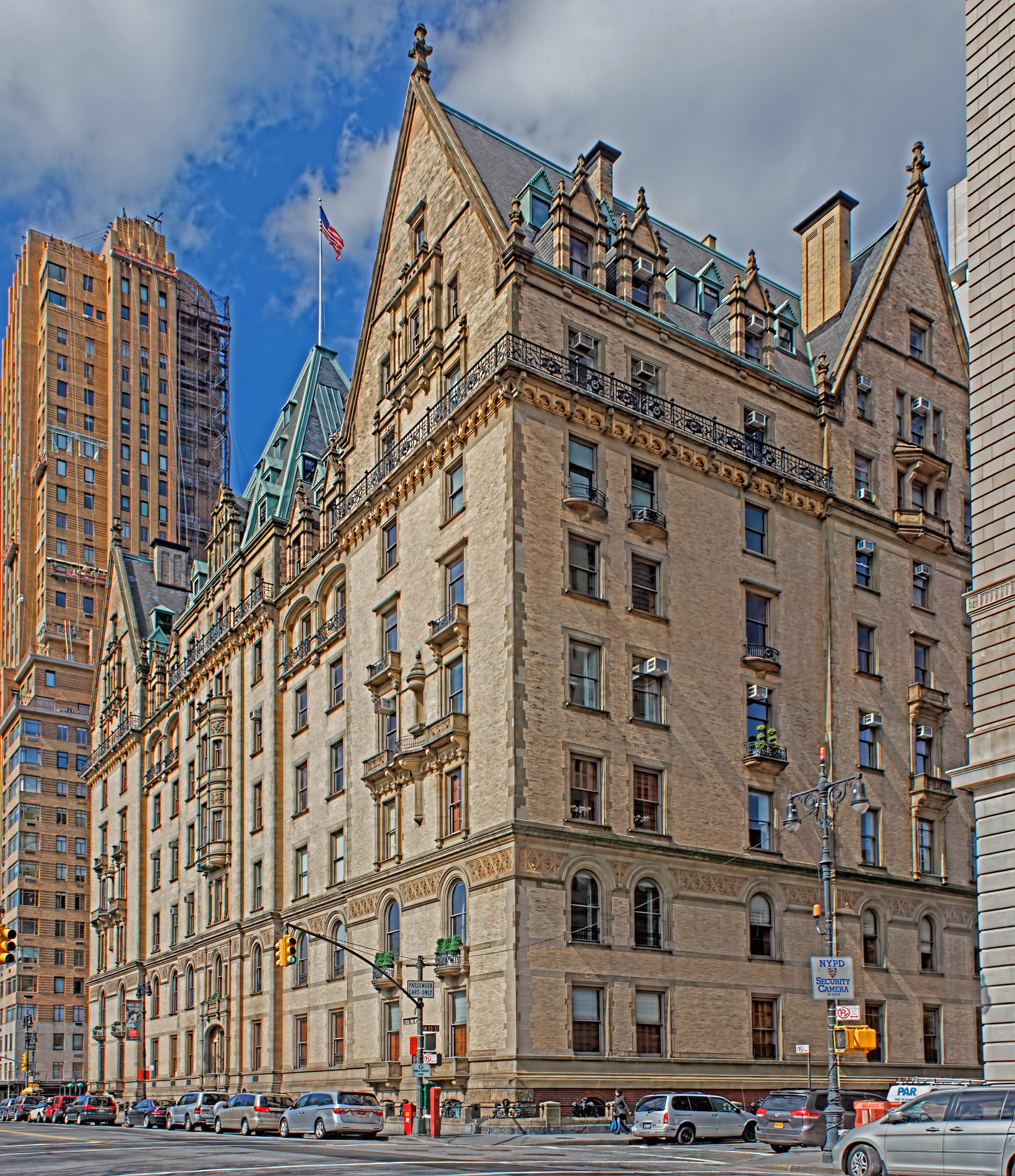New York City's Dakota: Pictures of the Building's History
