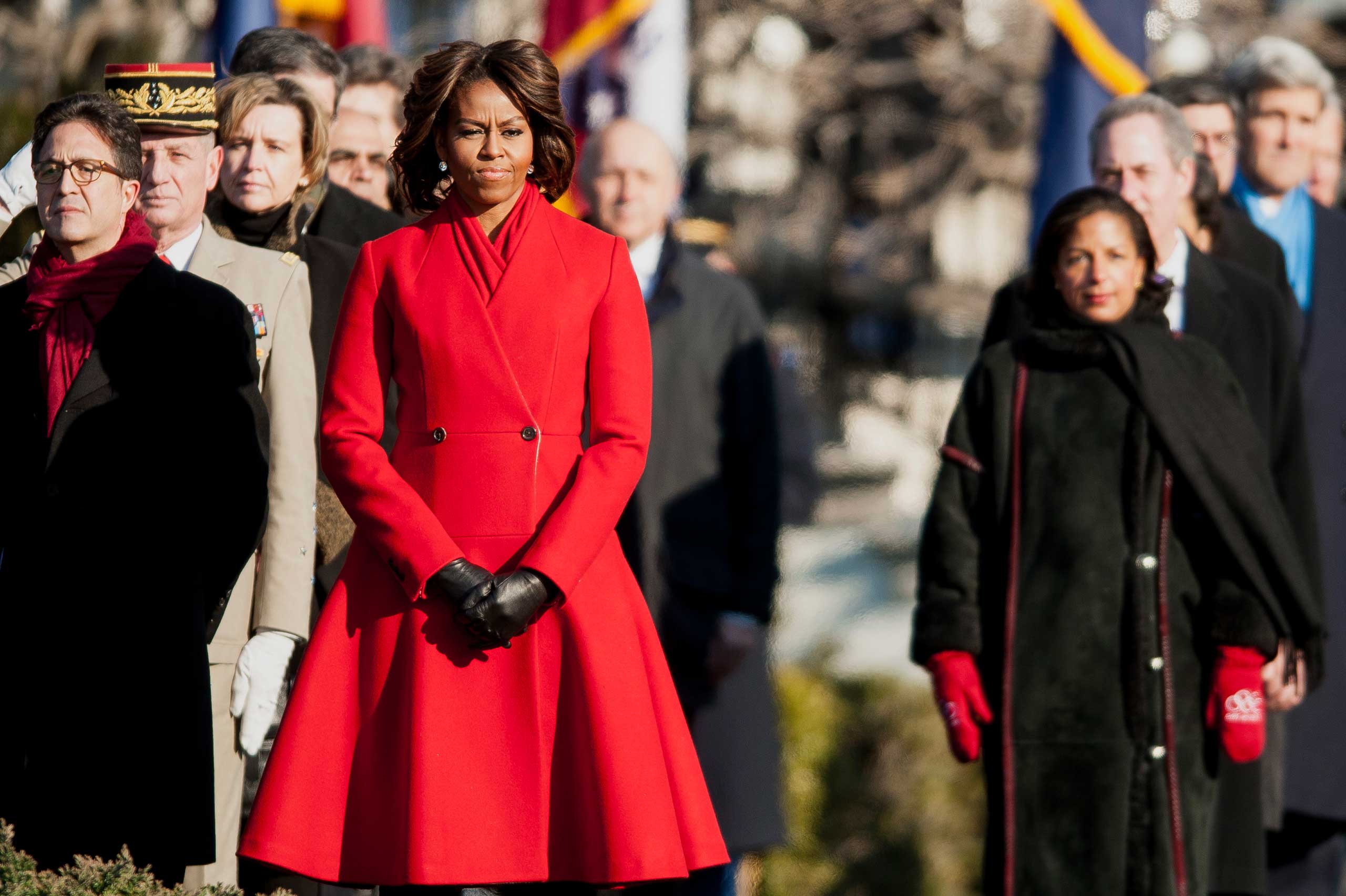 michelle obama red lace dress christmas Michelle Obama's stunning Christmas dress