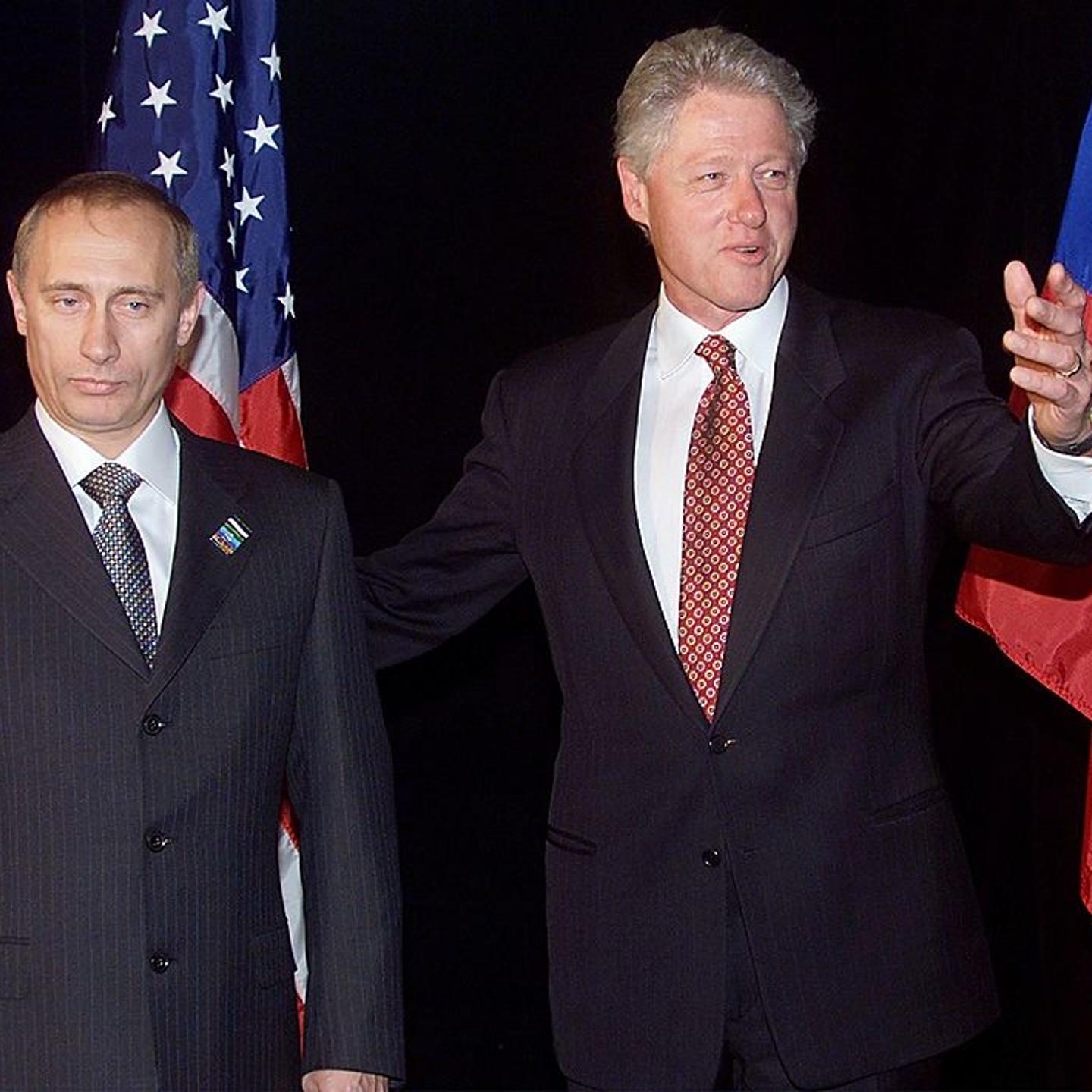US President Bill Clinton and then Prime Minister Vladimir Putin