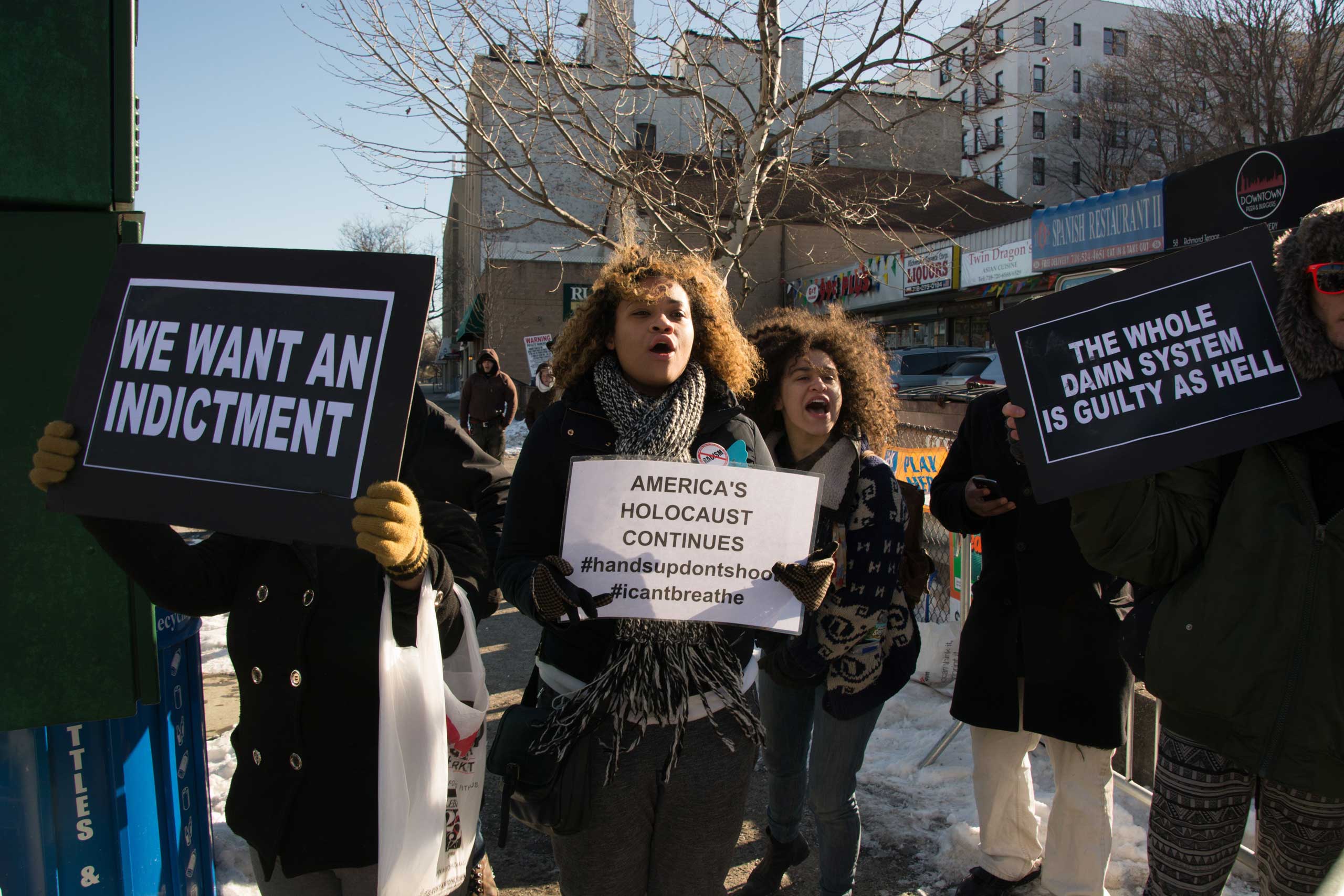 Rally supporting the NYPD draws "BlackLivesMatter" counter-protest