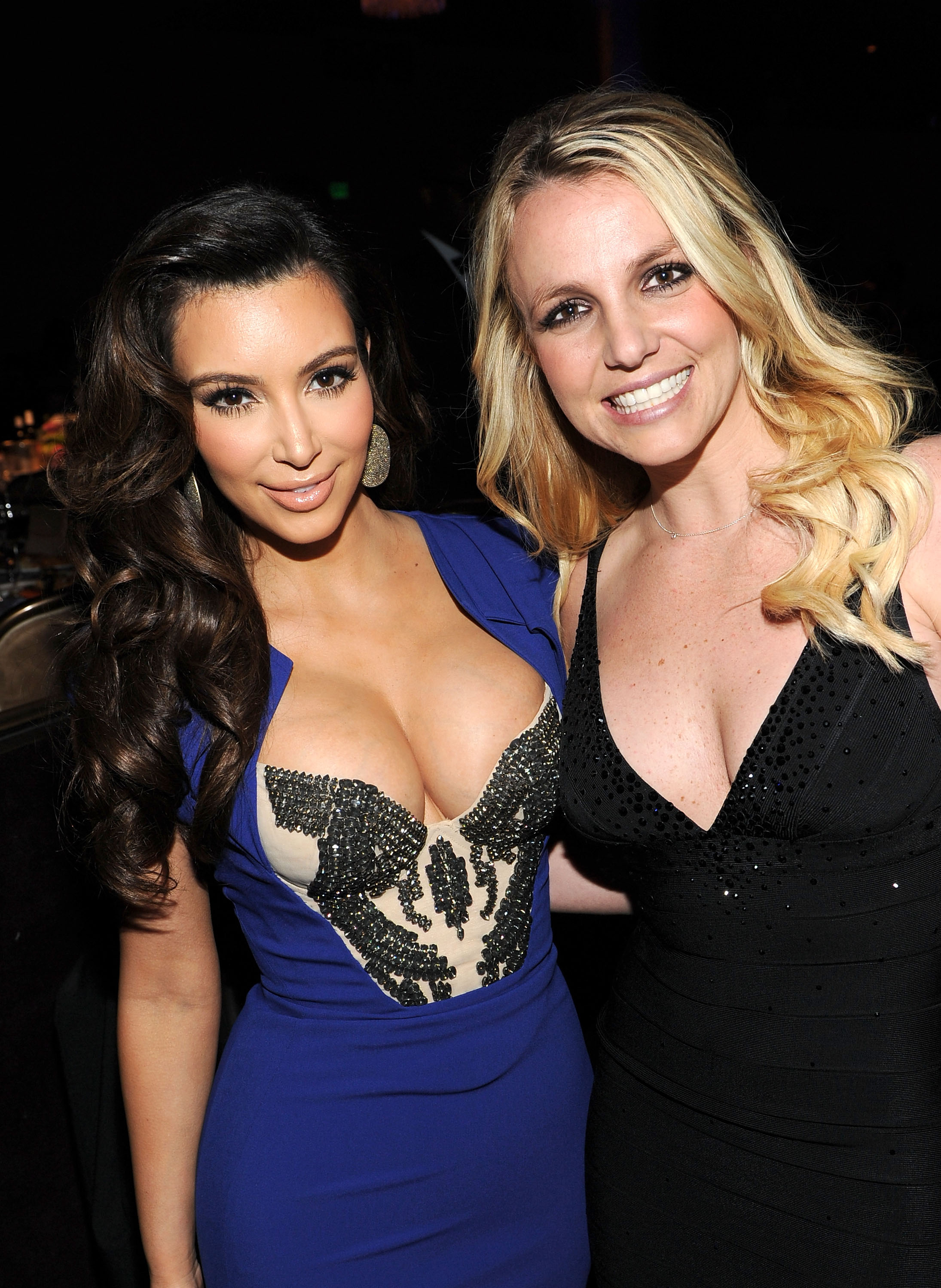 Clive Davis And The Recording Academy's 2012 Pre-GRAMMY Gala And Salute To Industry Icons Honoring Richard Branson - Roaming Inside