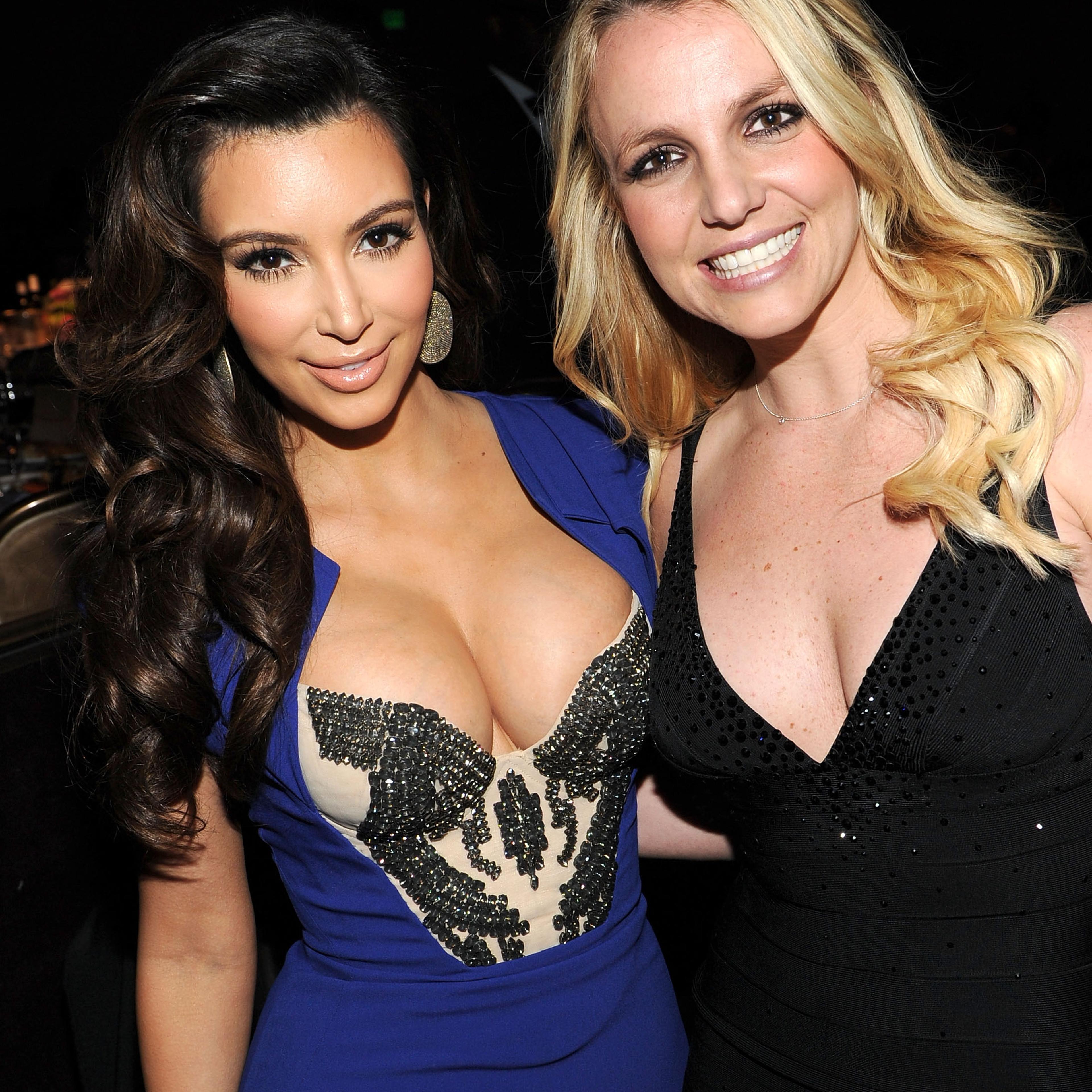 Clive Davis And The Recording Academy's 2012 Pre-GRAMMY Gala And Salute To Industry Icons Honoring Richard Branson - Roaming Inside