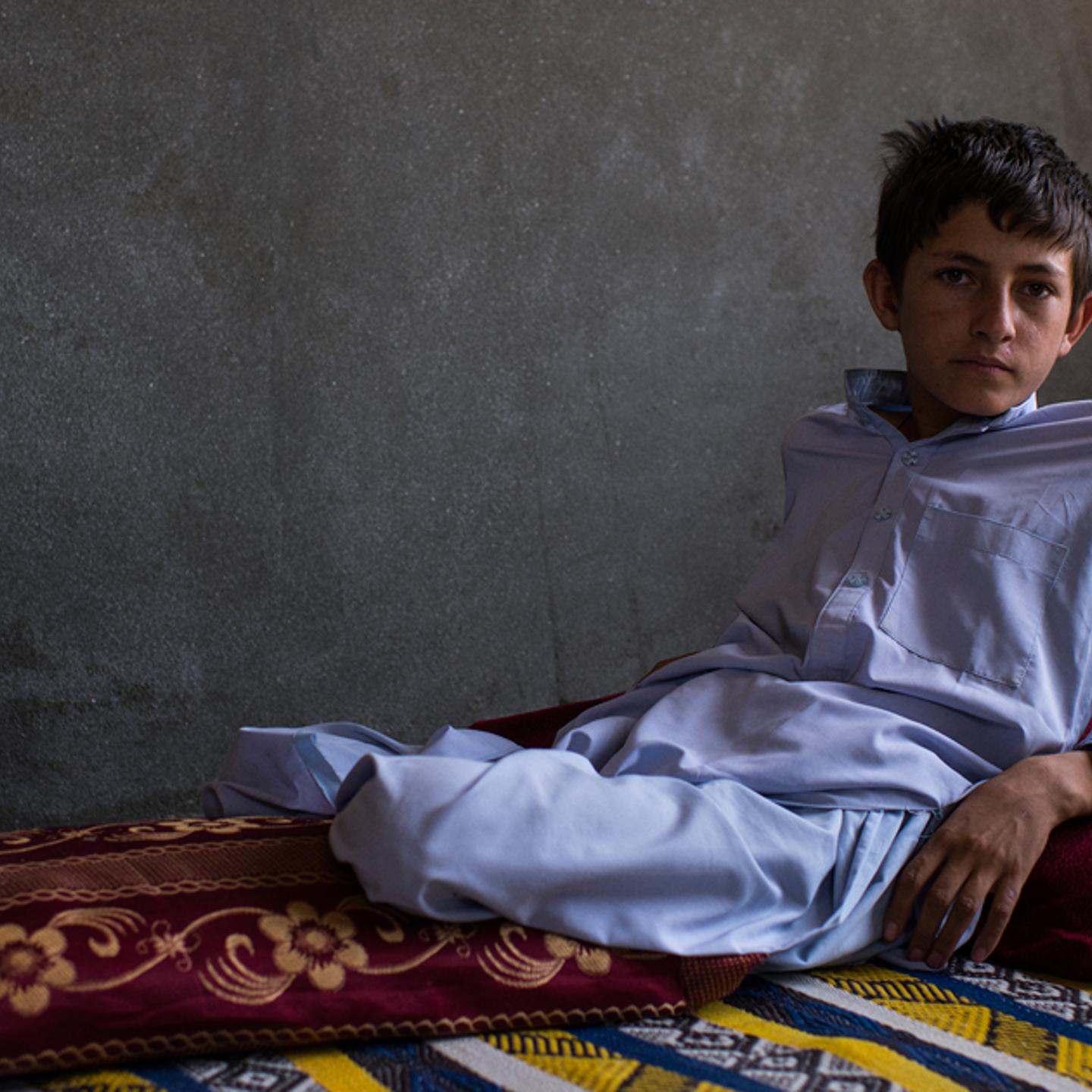 afghanistan-family-war-injured-andrew-quilty