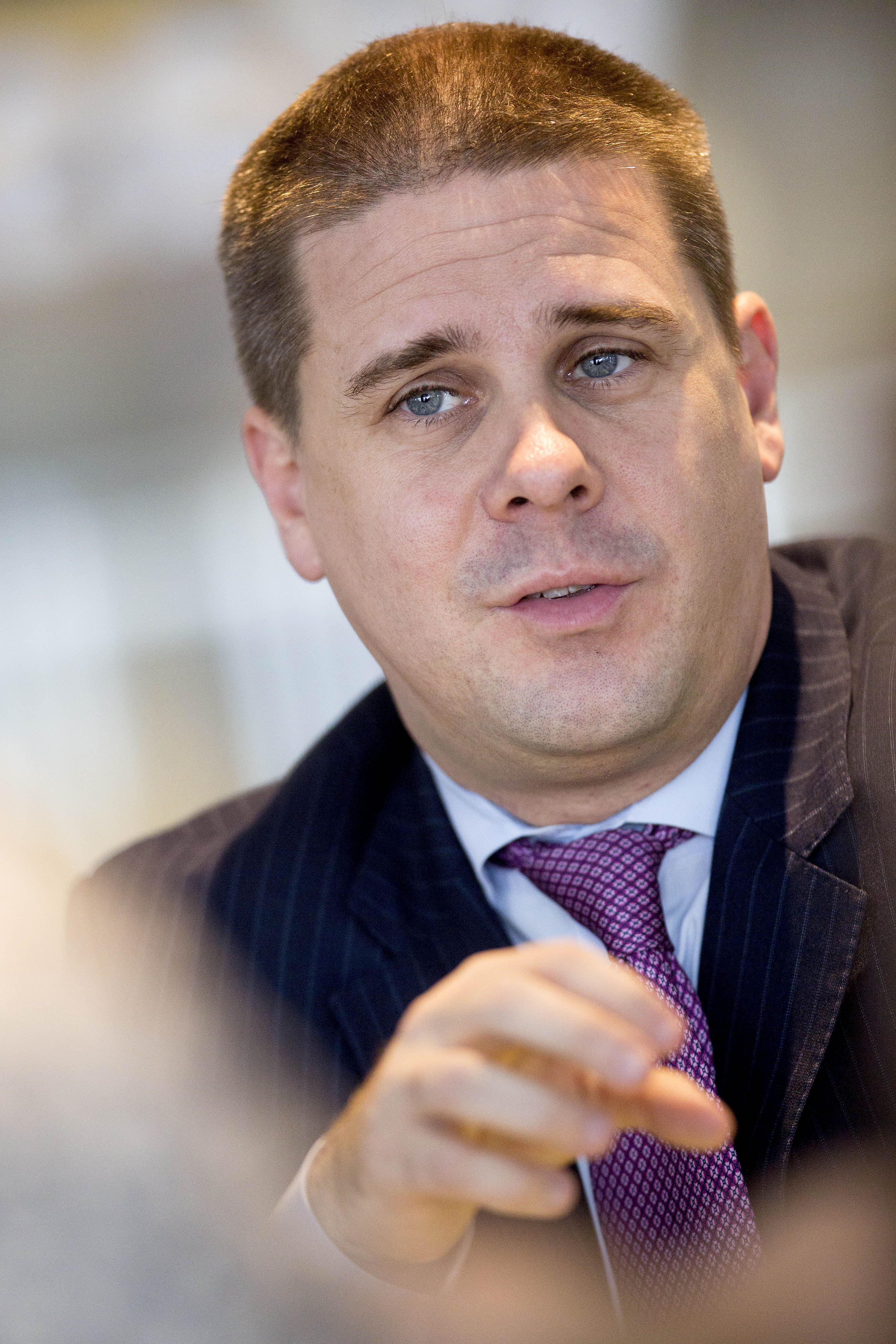 Howard Daniel "Dan" Pfeiffer, White House senior advisor, speaks during an interview in Washingto, on Nov. 7, 2014.