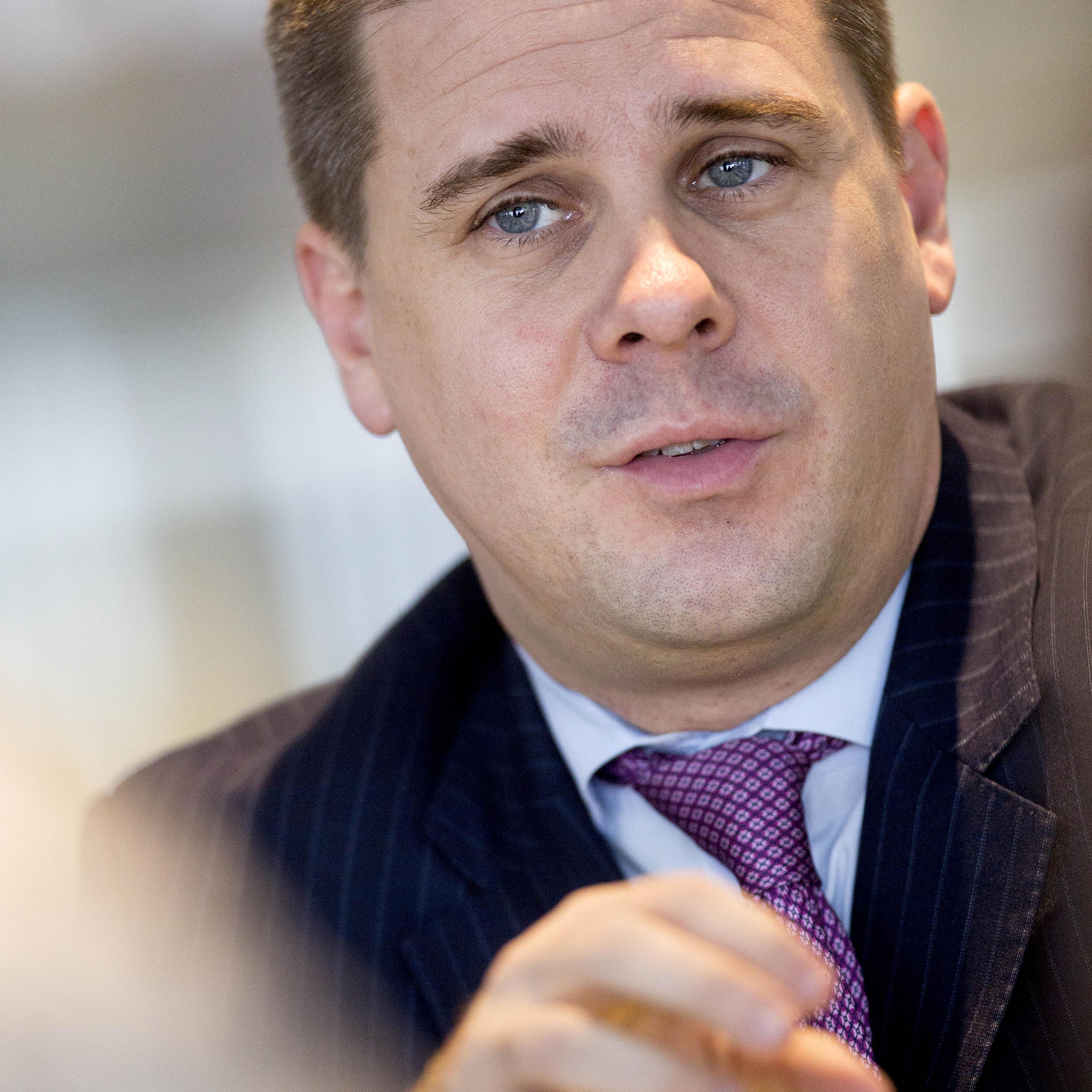 Howard Daniel "Dan" Pfeiffer, White House senior advisor, speaks during an interview in Washingto, on Nov. 7, 2014.