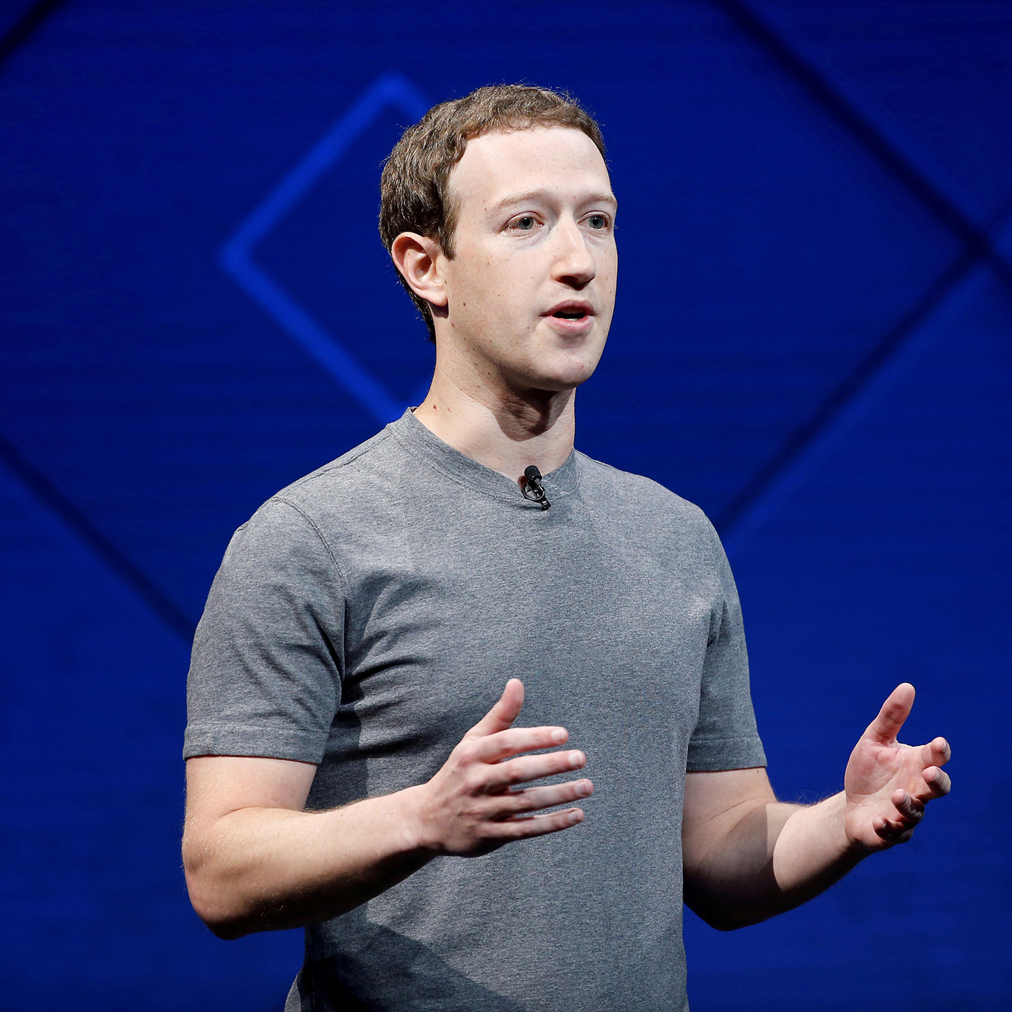 Facebook CEO Mark Zuckerberg is facing calls to testify before Congress cambridge analytica