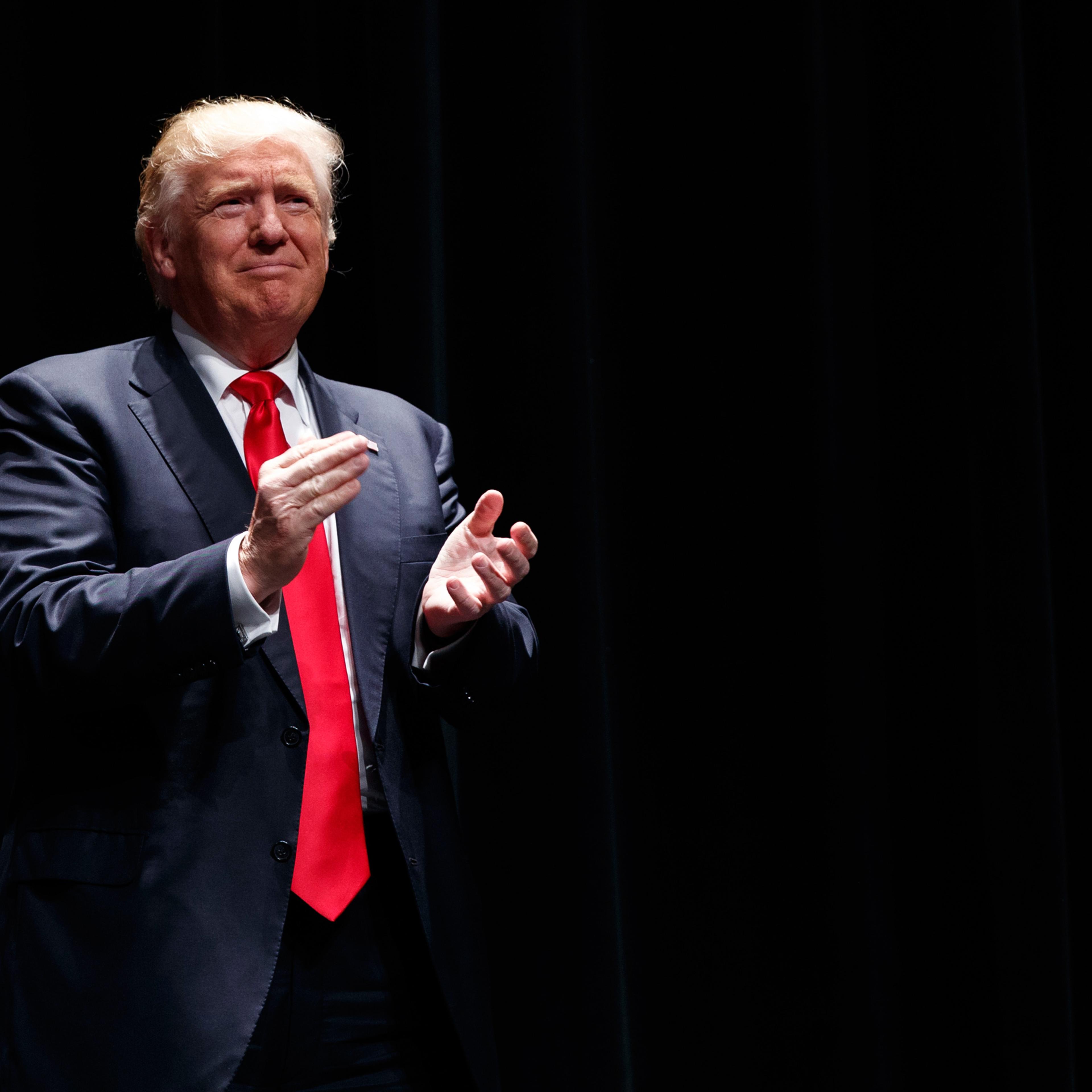 Republican presidential candidate Donald Trump arrives to speak at a campaign rally, Wednesday, Sept. 21, 2016, in Toledo, Ohio. (AP Photo/ Evan Vucci)