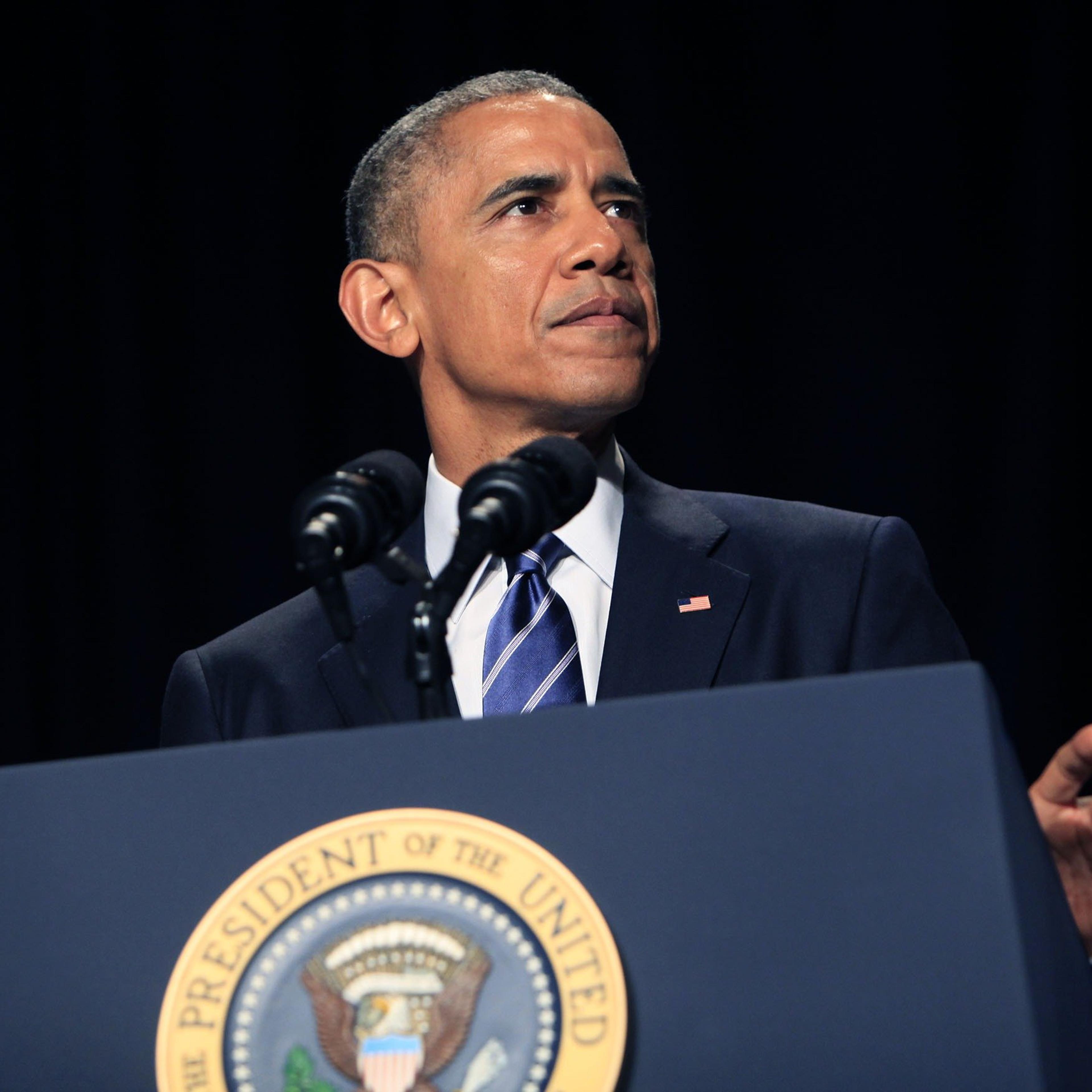 Obamas Attend National Prayer Breakfast