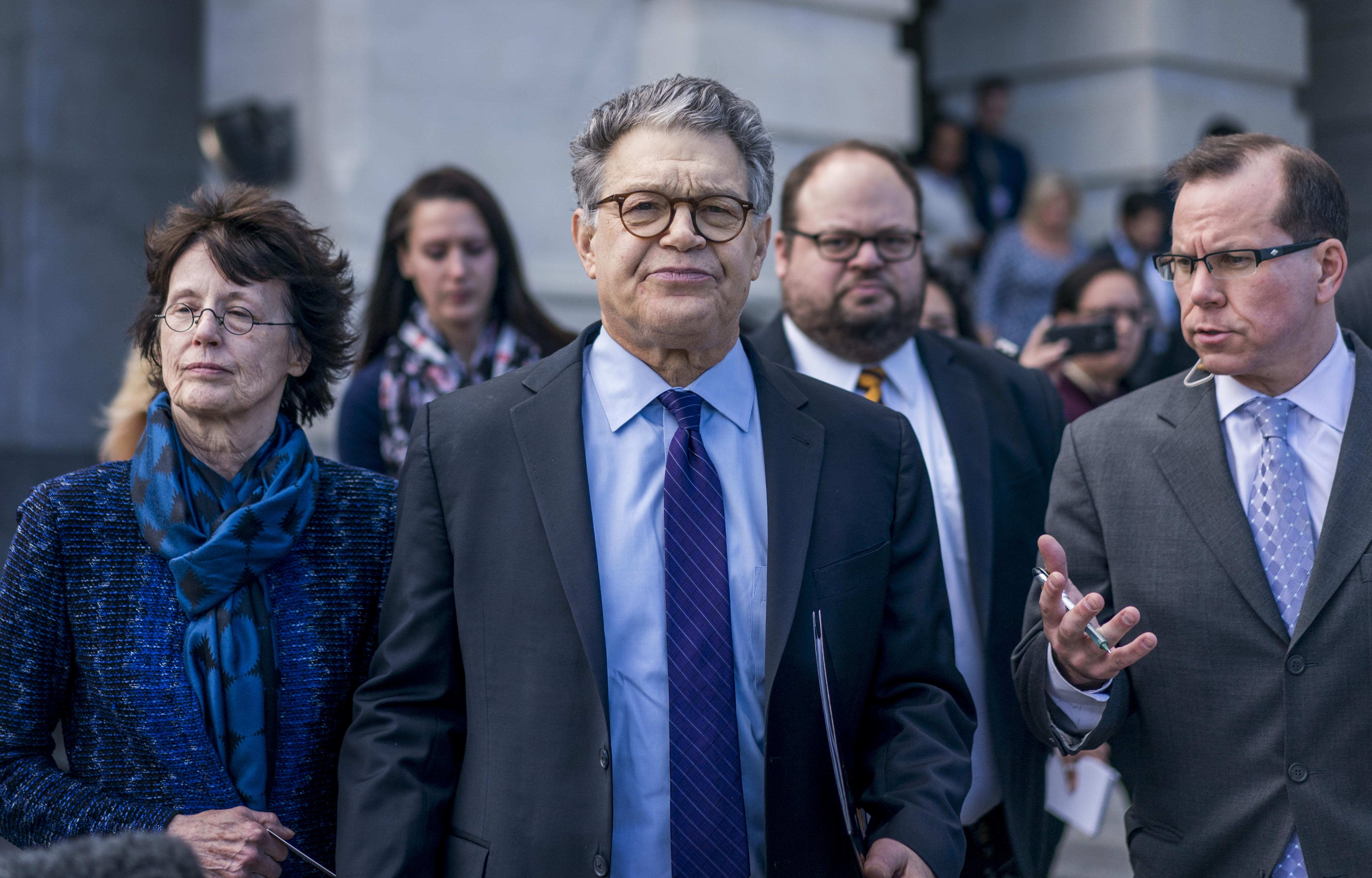 Senator Al Franken resigns