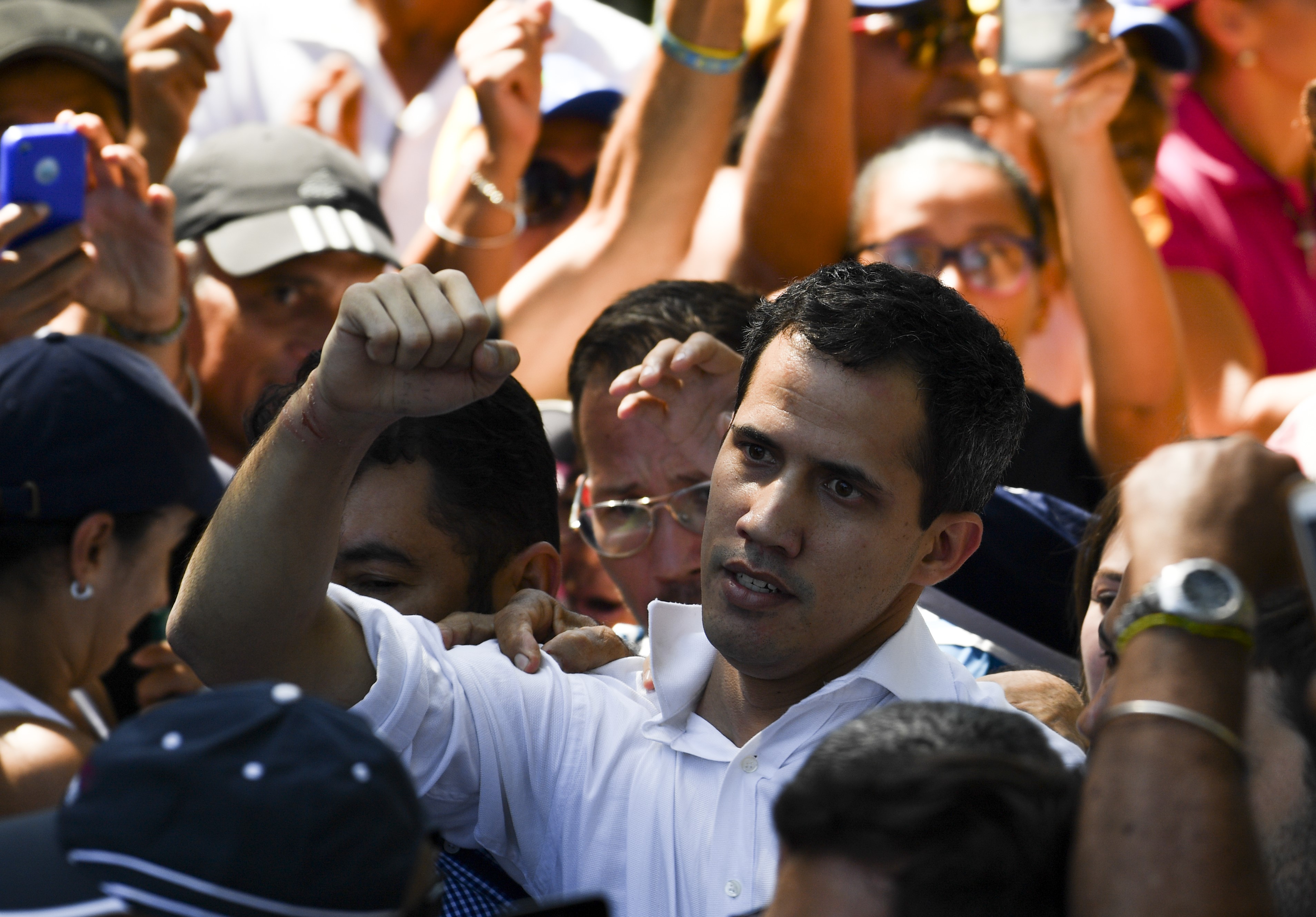 VENEZUELA-CRISIS-OPPOSITION-OPEN-MEETING-GUAIDO