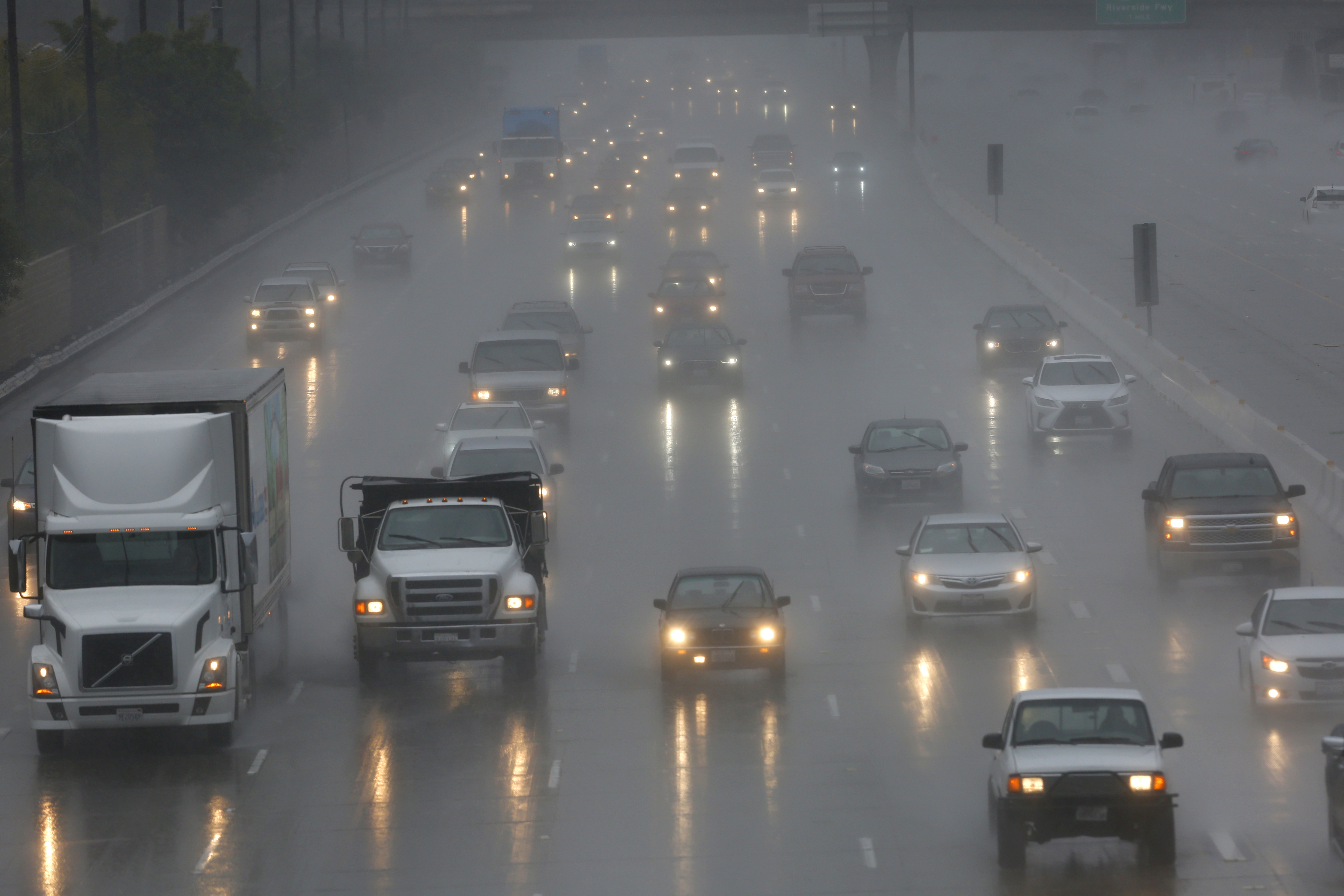 Flooding Closes Roads, Hampers Commuters