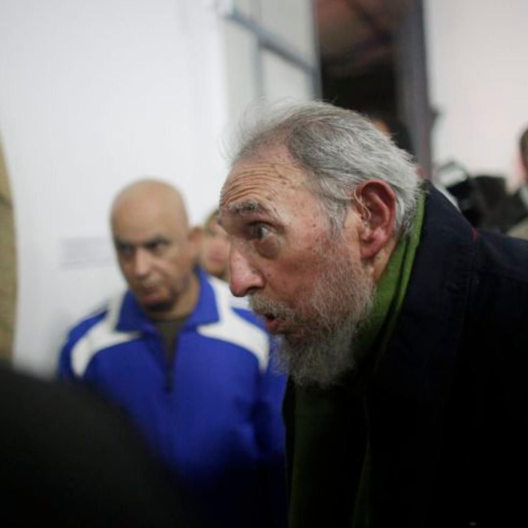 Fidel Castro Makes Rare Public Appearance In Havana