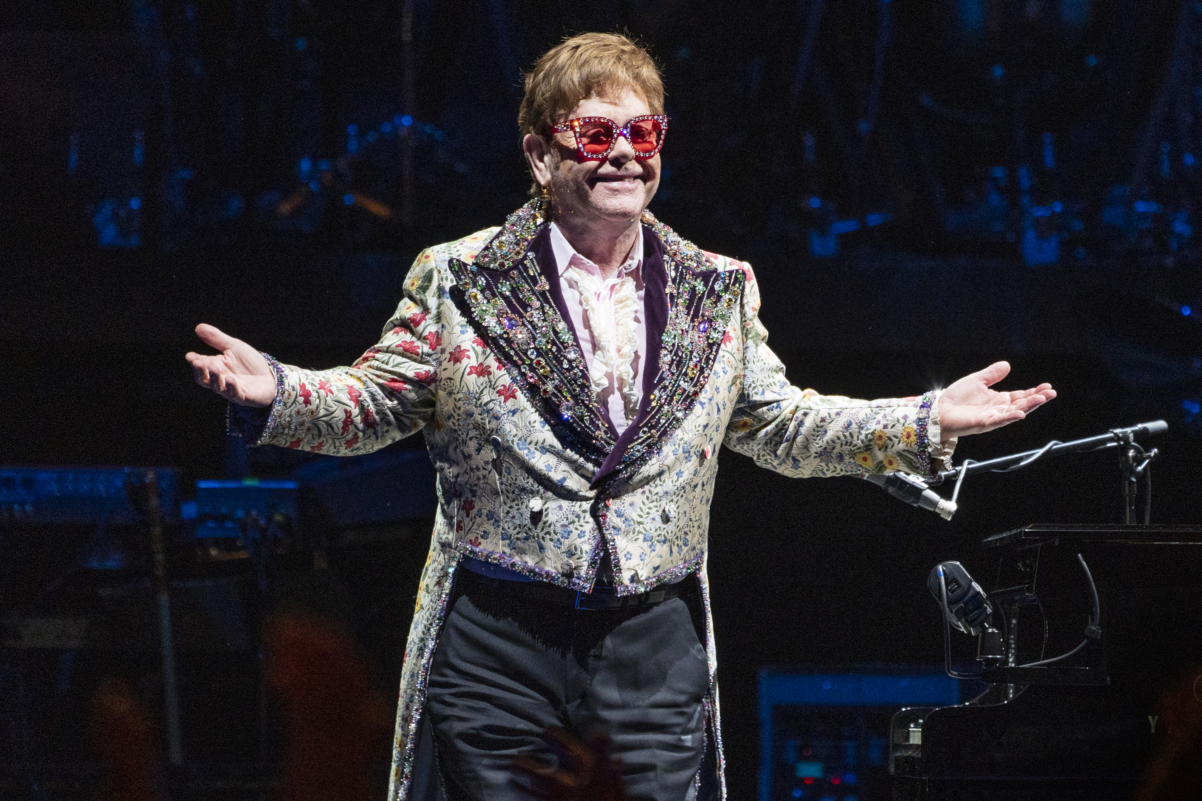 Elton John Farewell Yellow Brick Road Tour