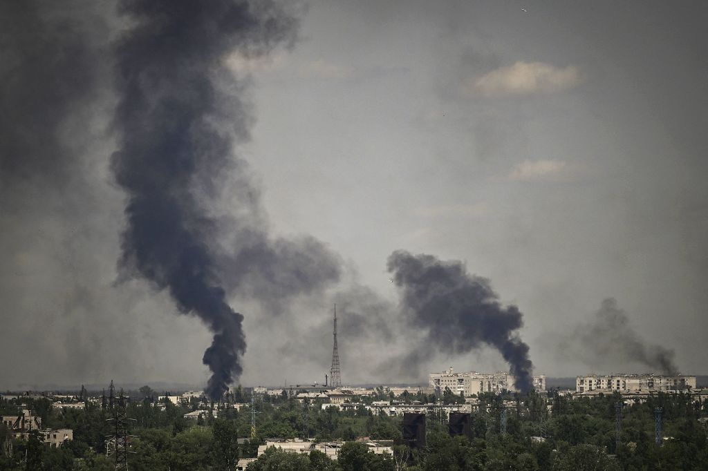 TOPSHOT-UKRAINE-RUSSIA-CONFLICT