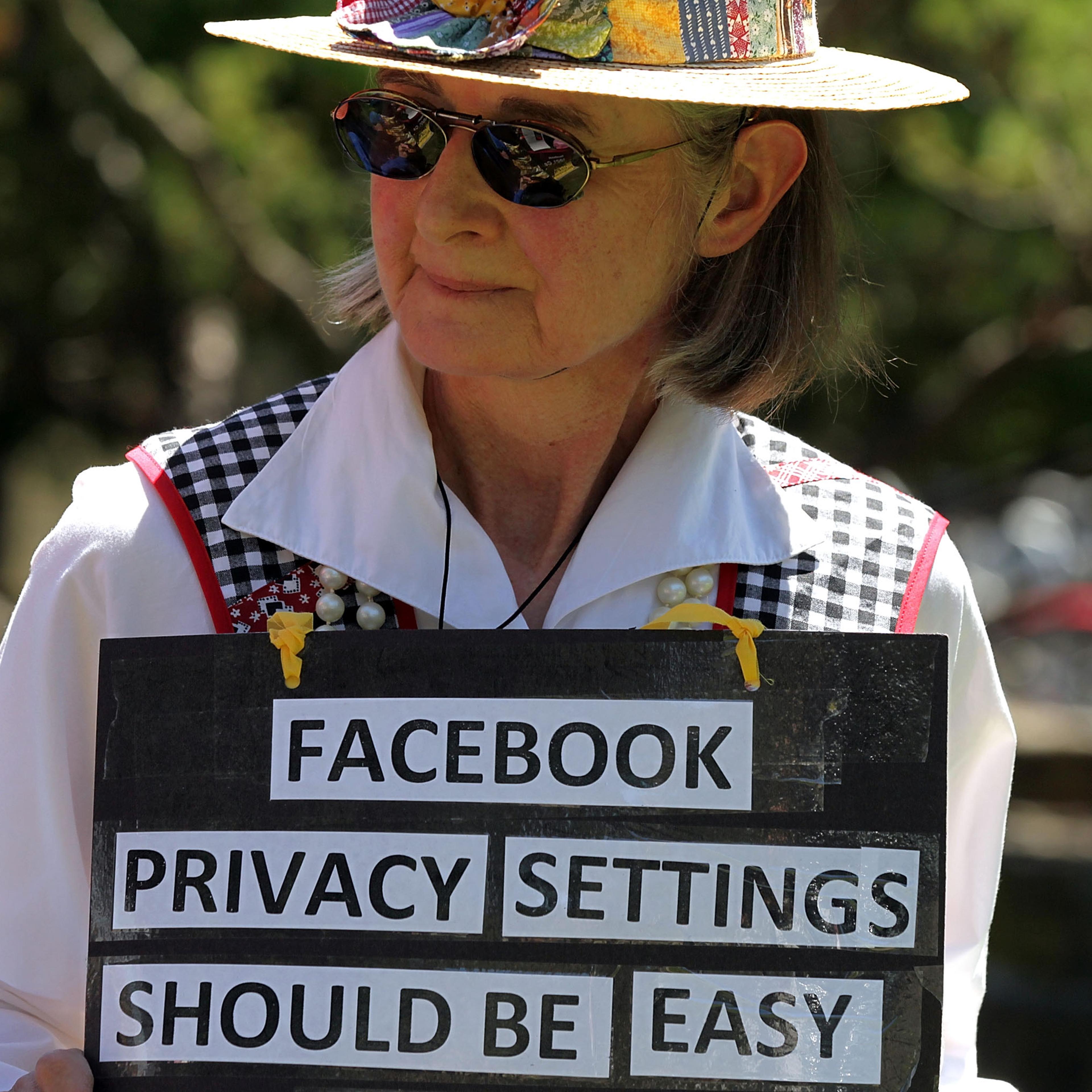 Demonstration Held Against Facebook's Privacy Policies