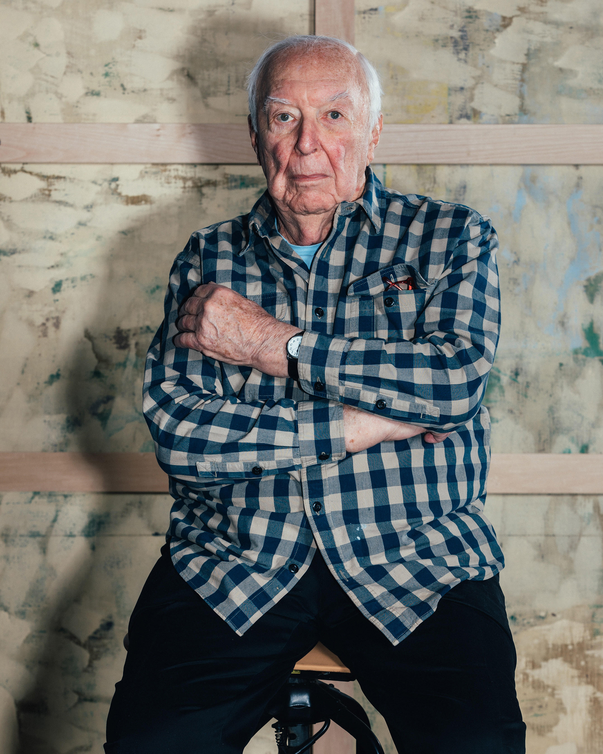 Artist Jasper Johns in his studio, a converted horse barn, in Sharon, Conn., on February 2, 2018. (Andrew White/The New York Times)