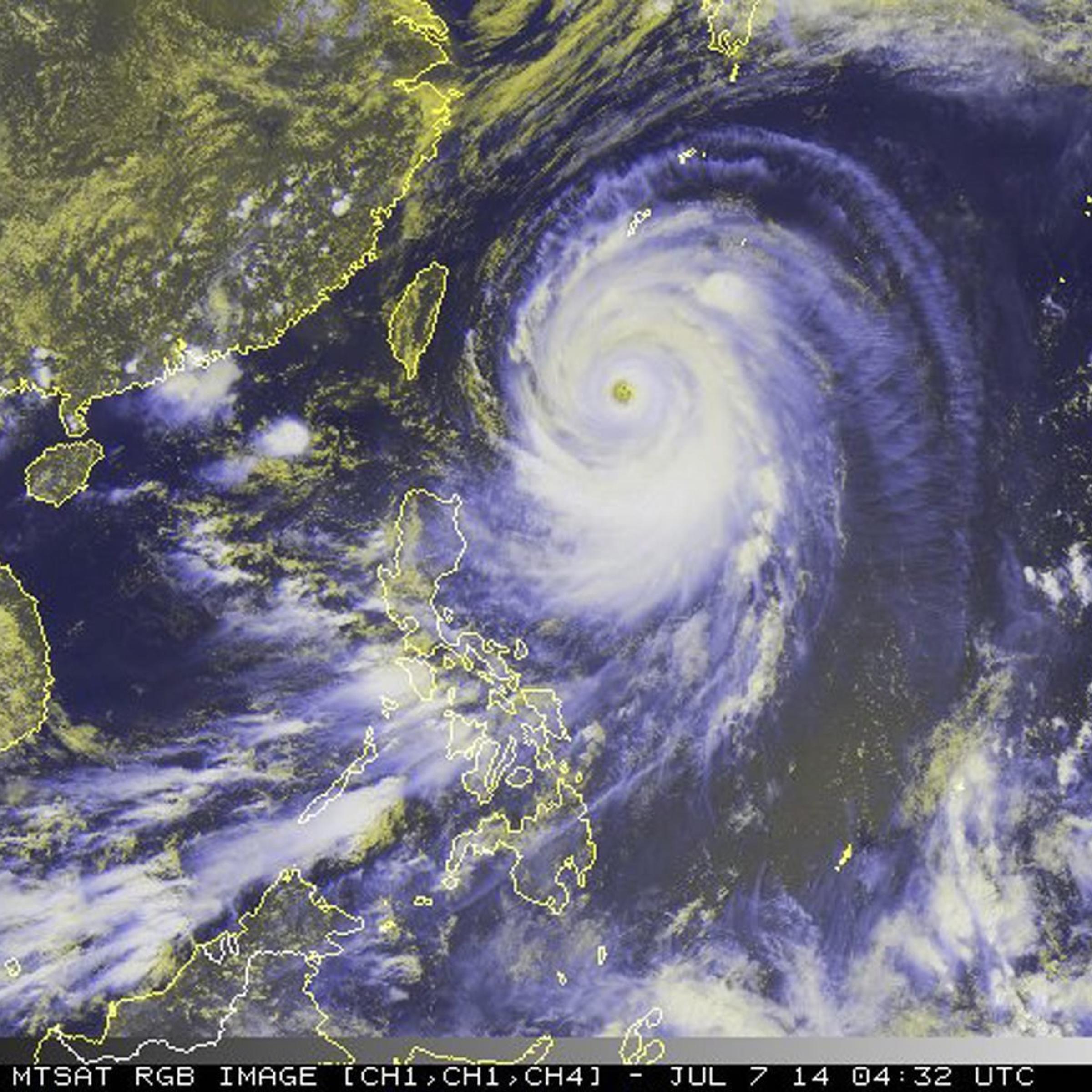 Typhoon Neoguri, the first super typhoon of 2014 heading towards Japan on July 7, 2014.