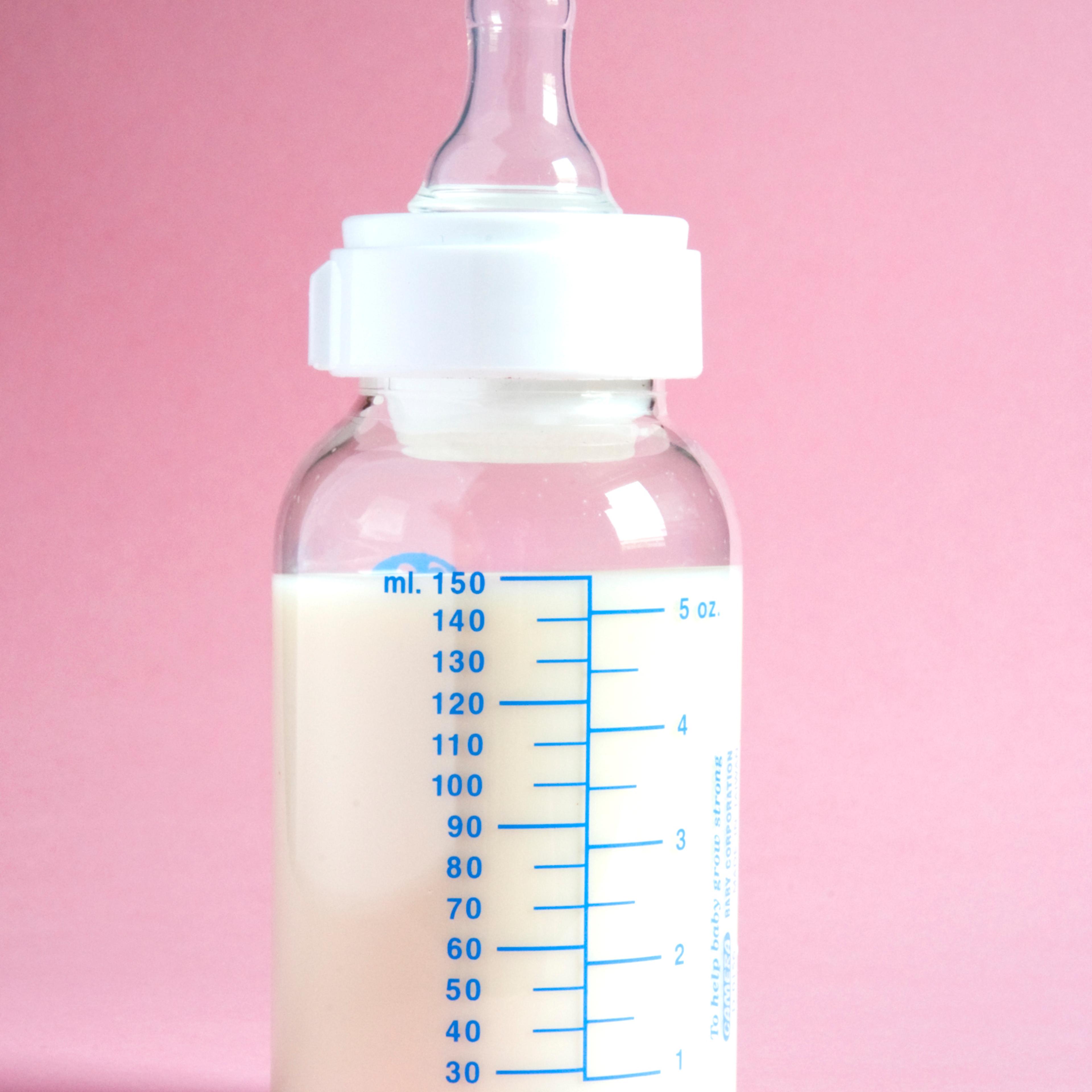 baby-bottle-milk