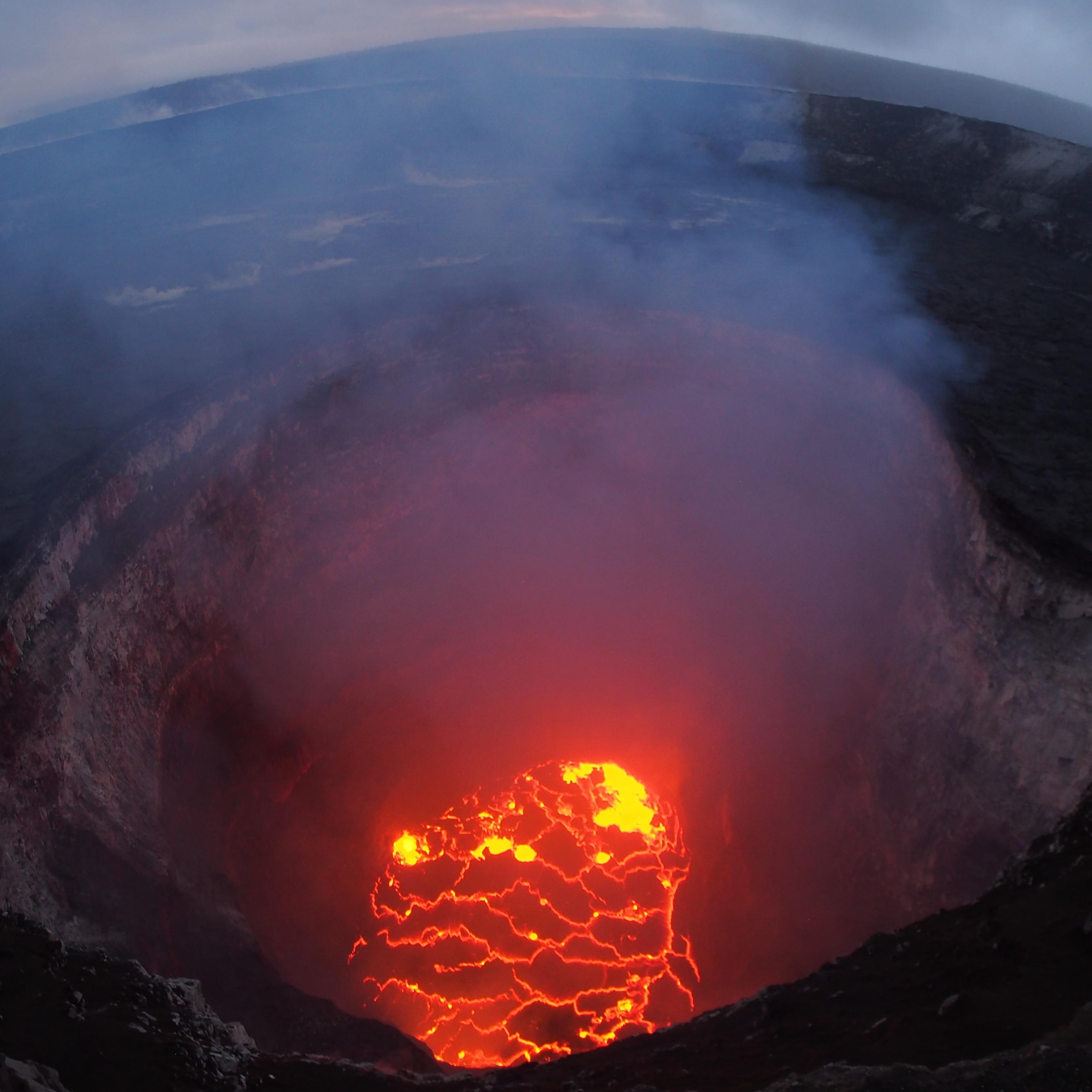 US: Hawaii volcano destroys dozens of structures
