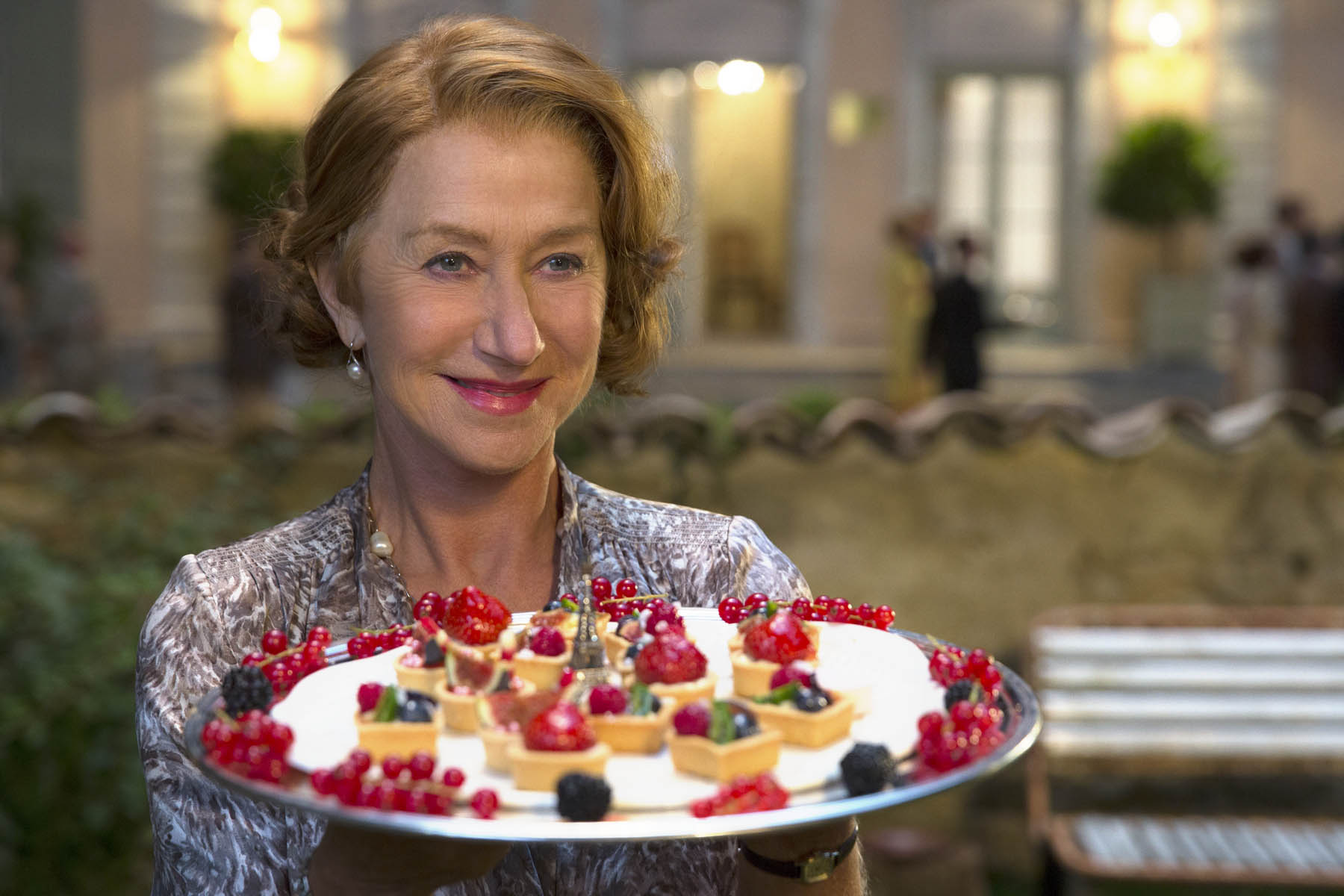 THE HUNDRED-FOOT JOURNEY