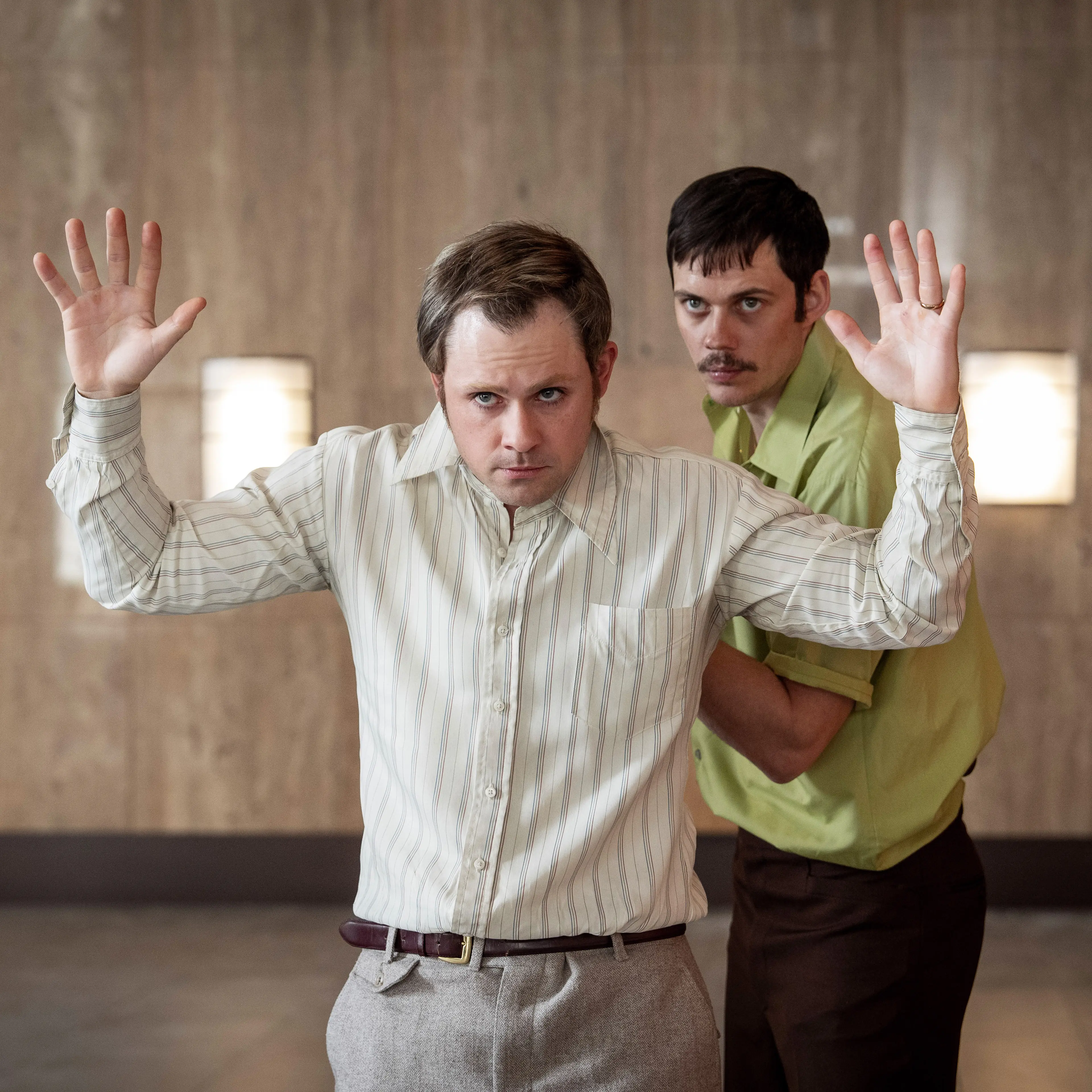 Bill Skarsgard in the movie Dead Man's Wire