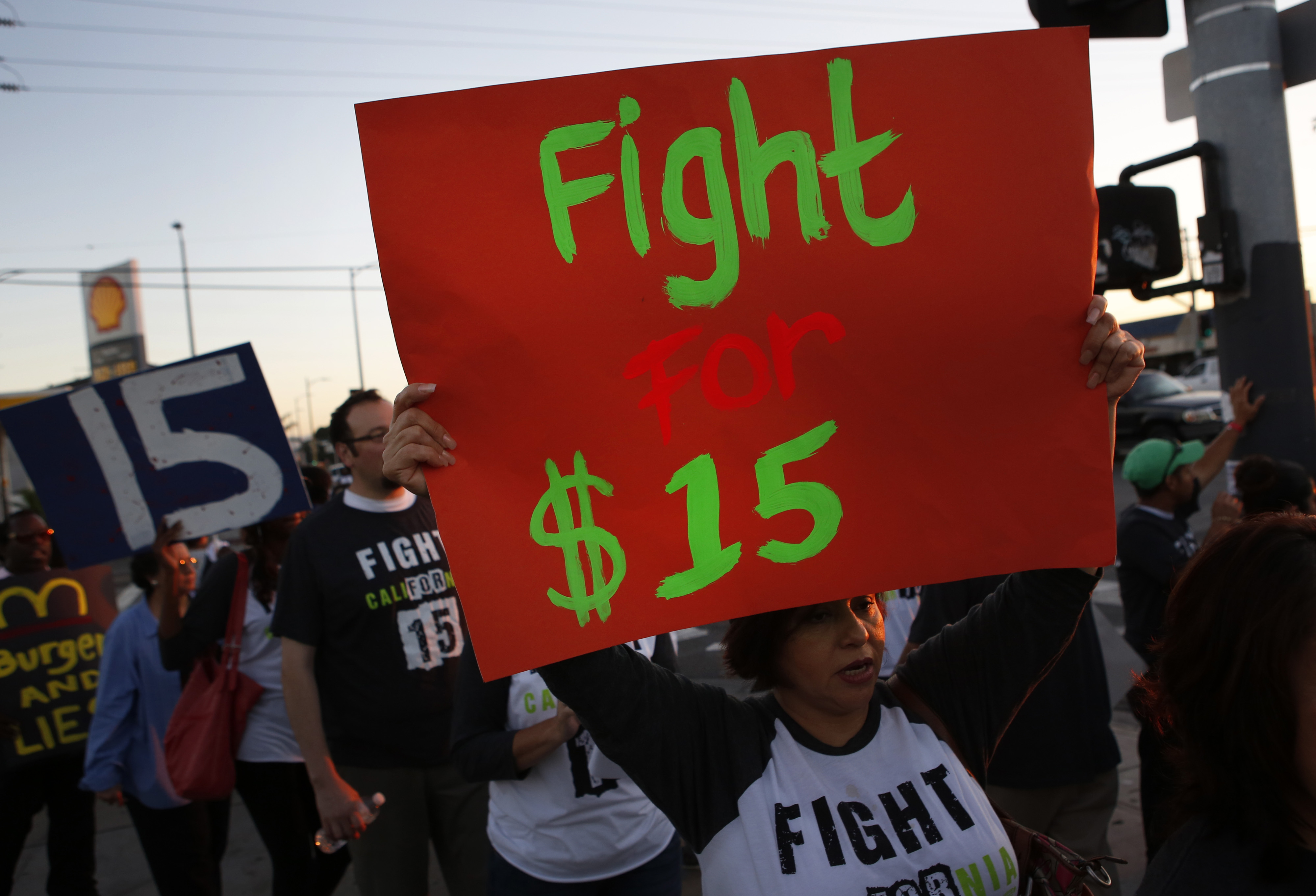 Fast-Food Strikes in 50 U.S. Cities Seeking $15 Per Hour