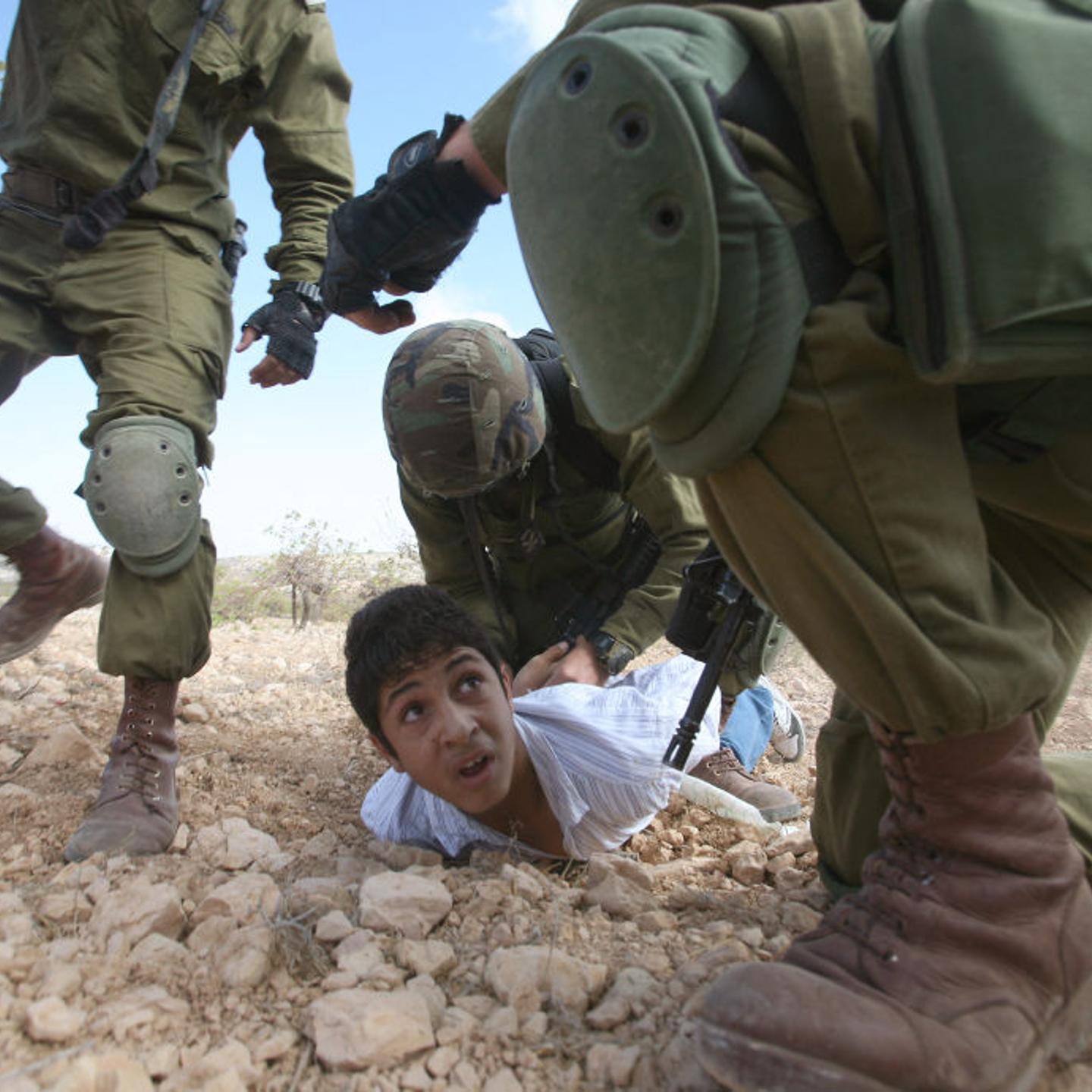 TOPSHOT-MIDEAST-ISRAEL-PALESTINIAN-SETTLEMENT-DEMO